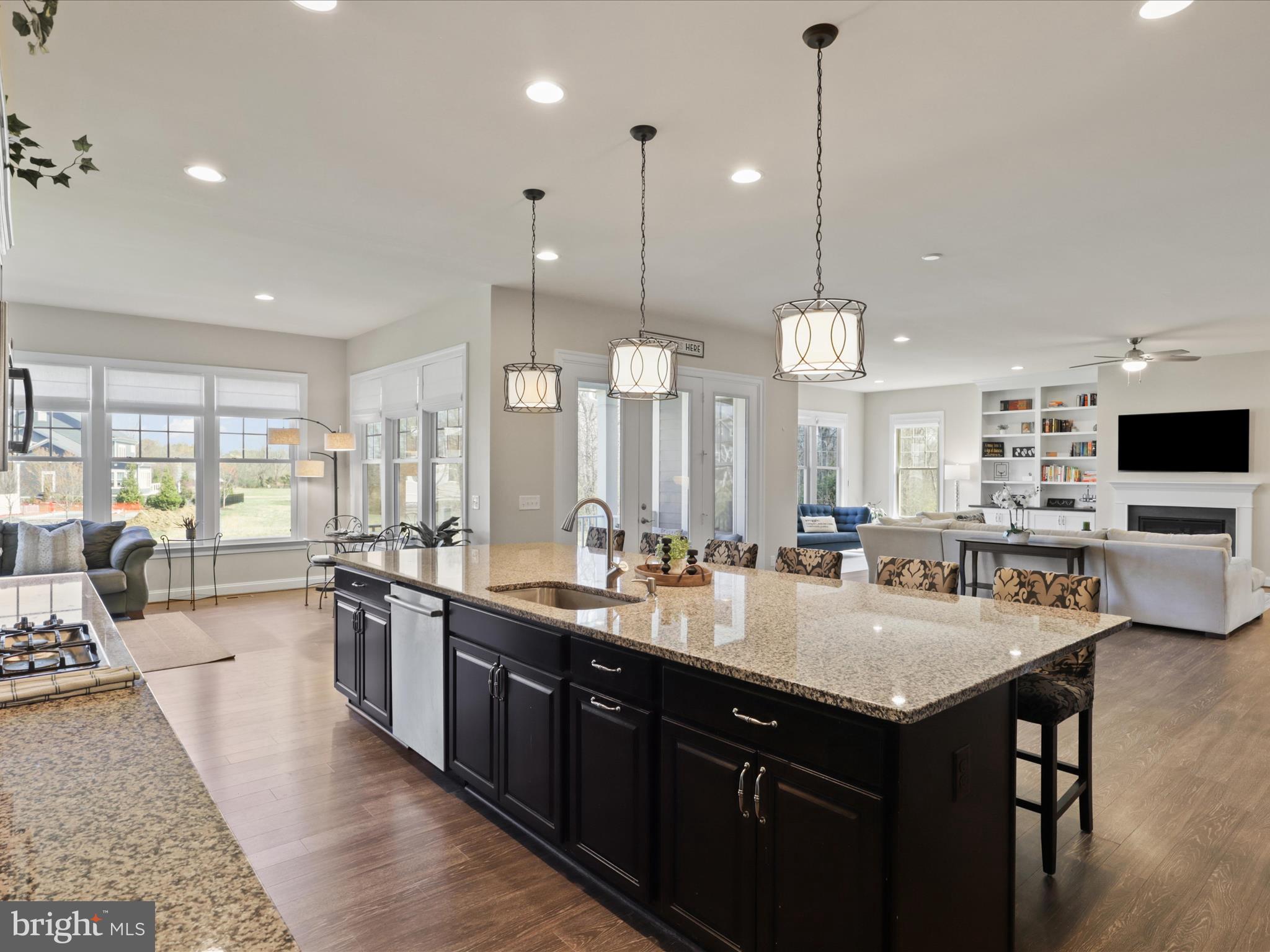 GREENS SOUTH AT WILLOWSF - Residential