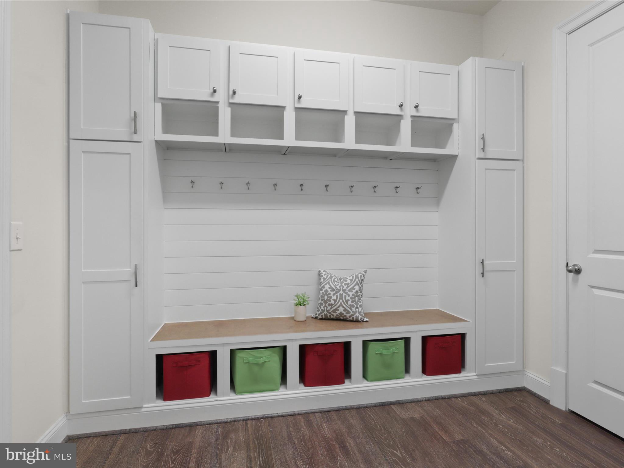 GREENS SOUTH AT WILLOWSF - Residential