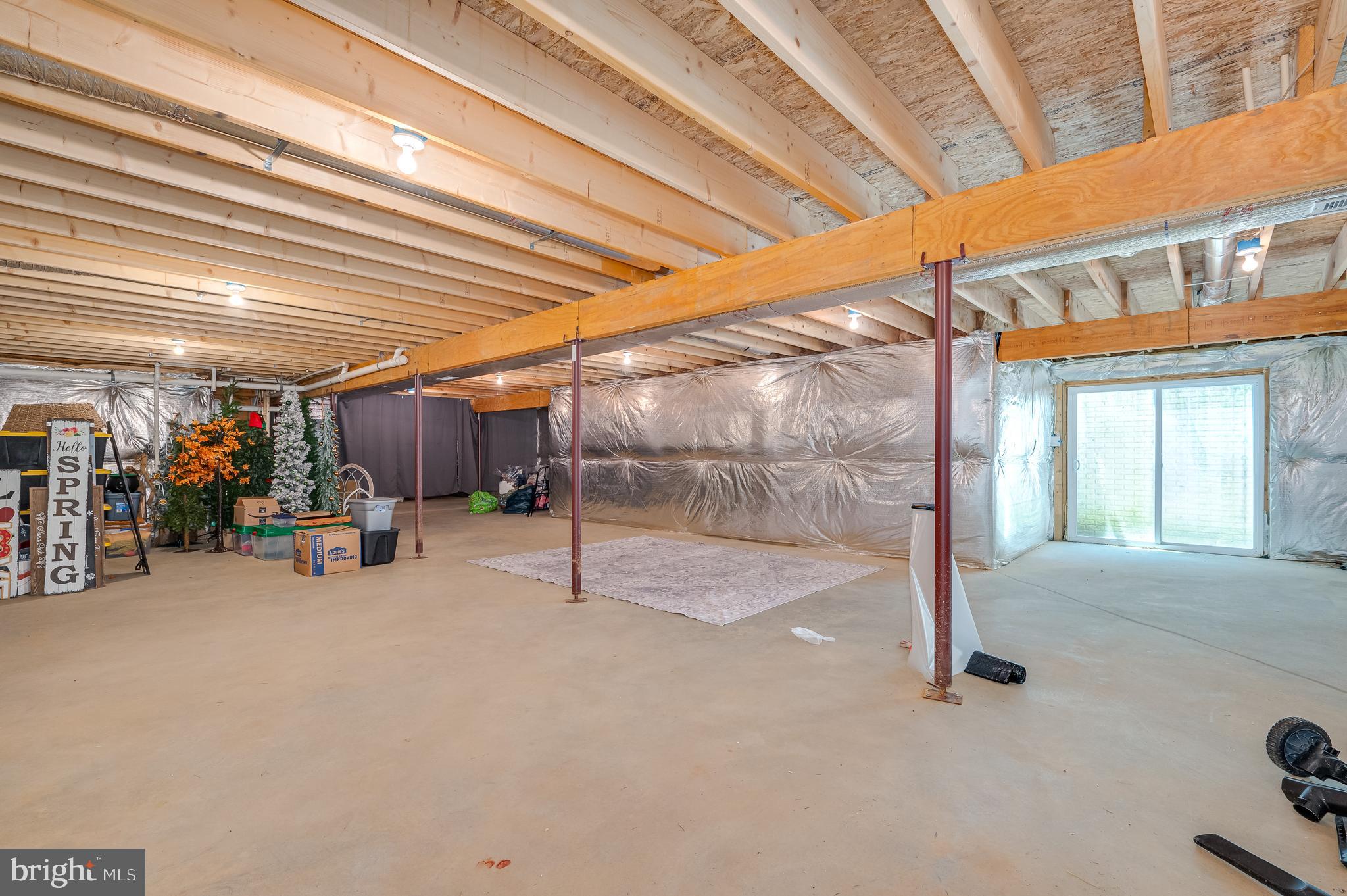 CLAYMONT CHASE - Residential