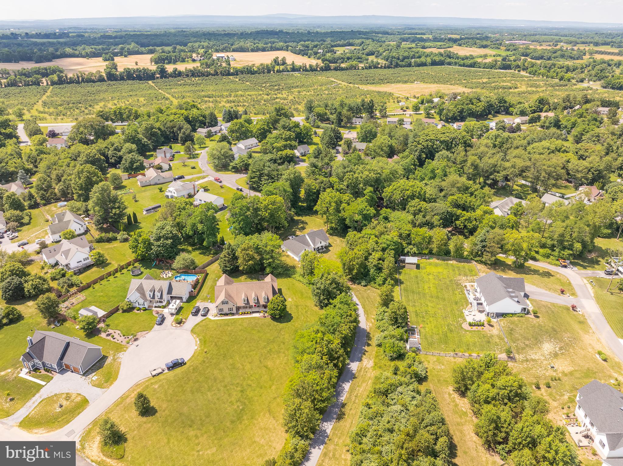 CLAYMONT CHASE - Residential