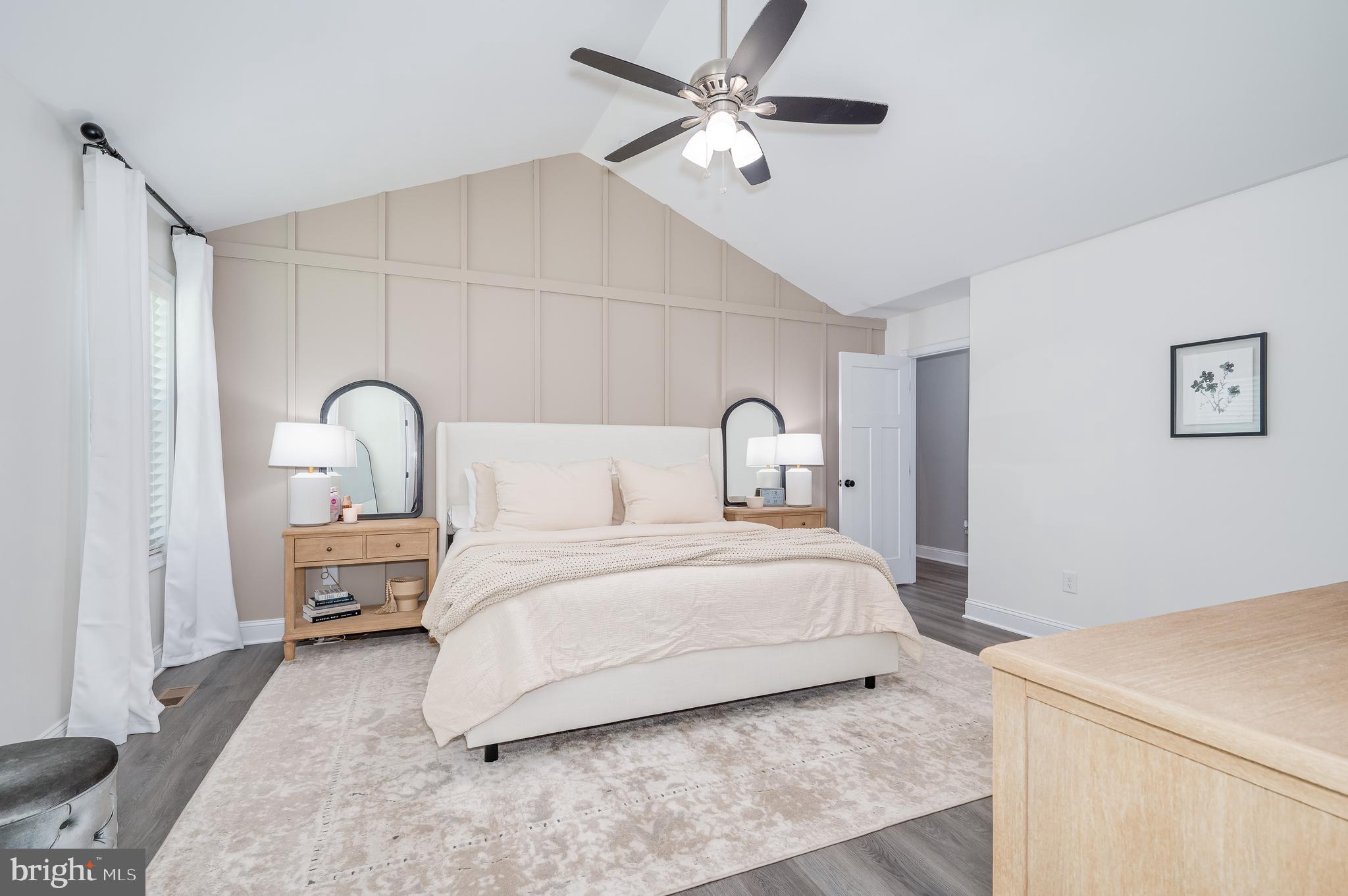 CLAYMONT CHASE - Residential