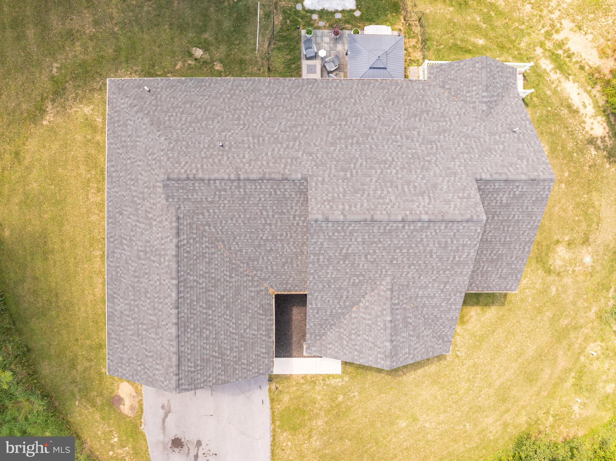 CLAYMONT CHASE - Residential