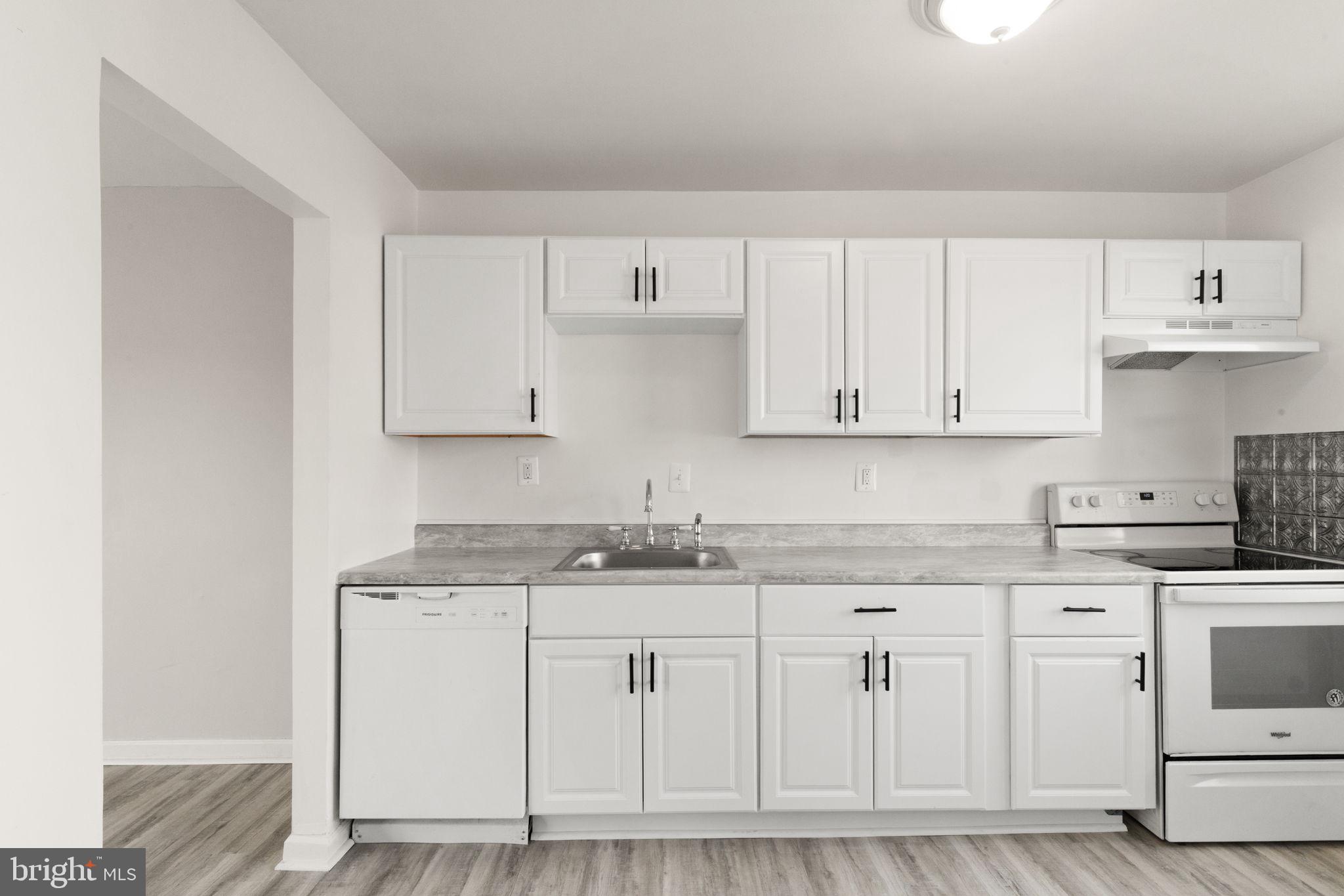 WATER GATE - Residential