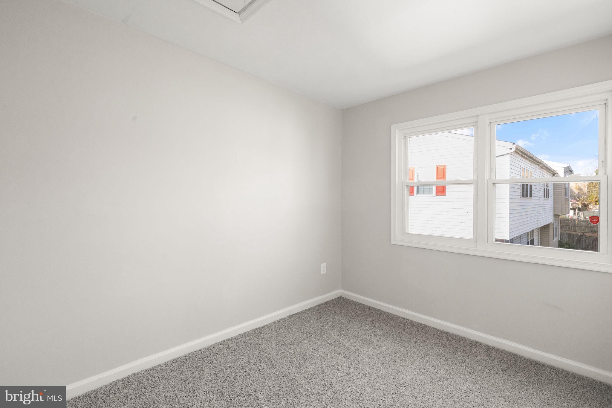 WATER GATE - Residential