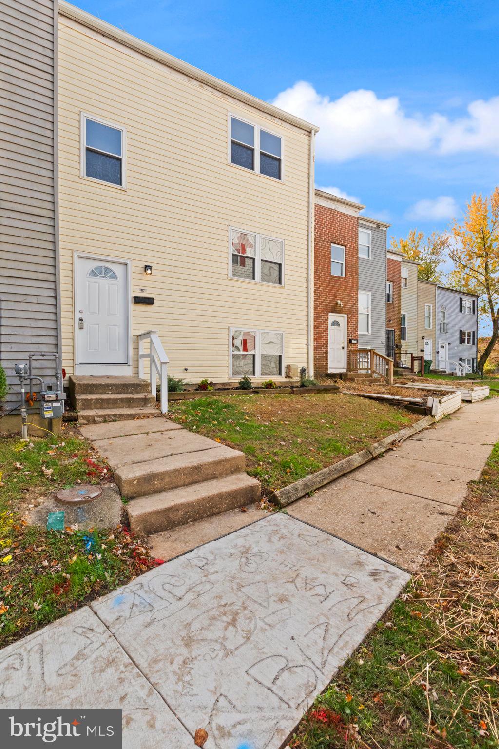 WATER GATE - Residential