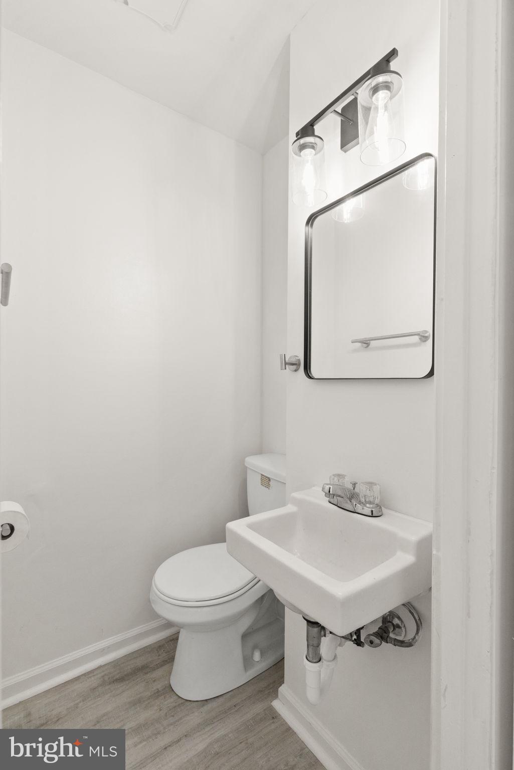 WATER GATE - Residential