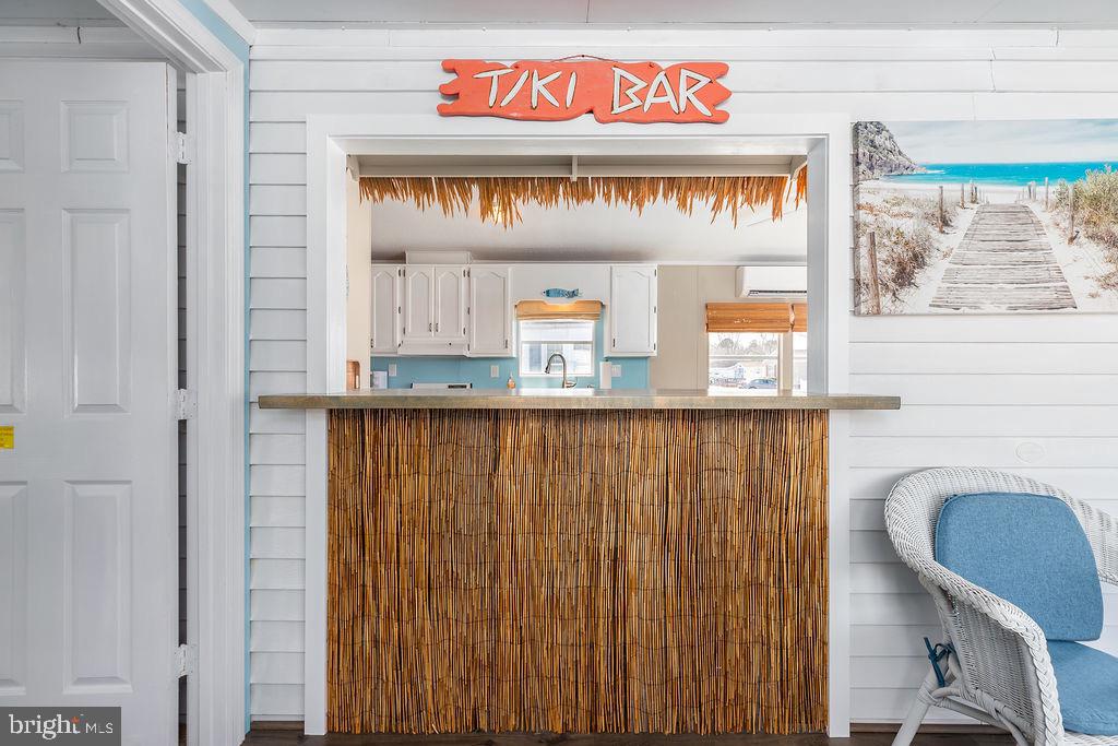 WHITE HORSE PARK I - Residential