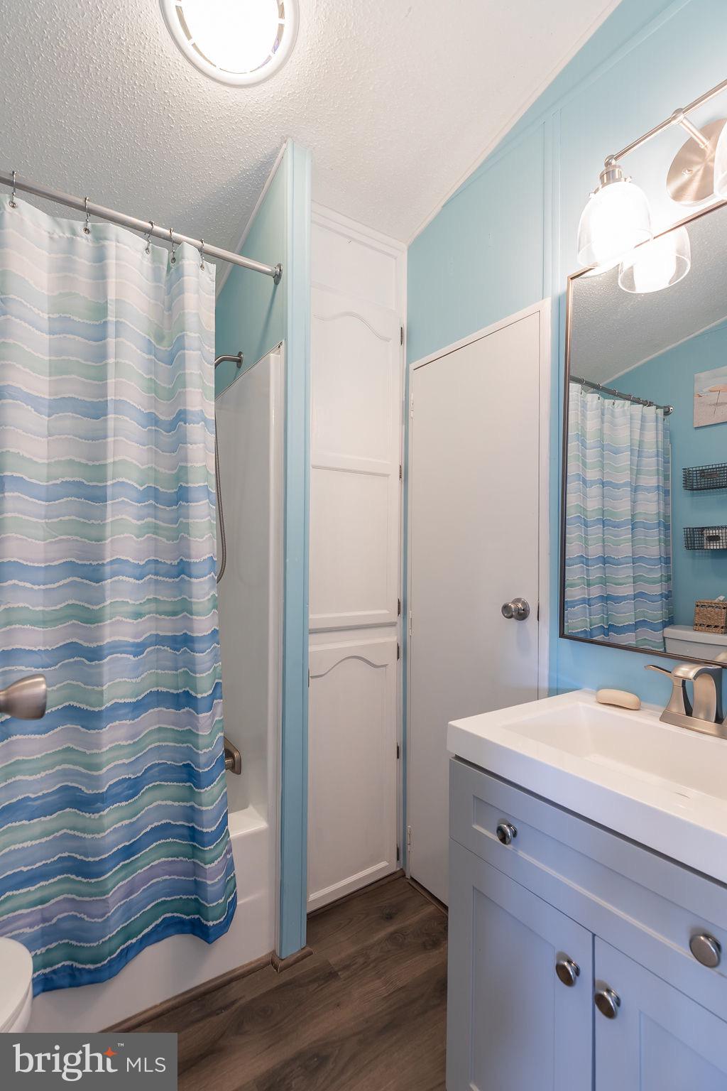 WHITE HORSE PARK I - Residential