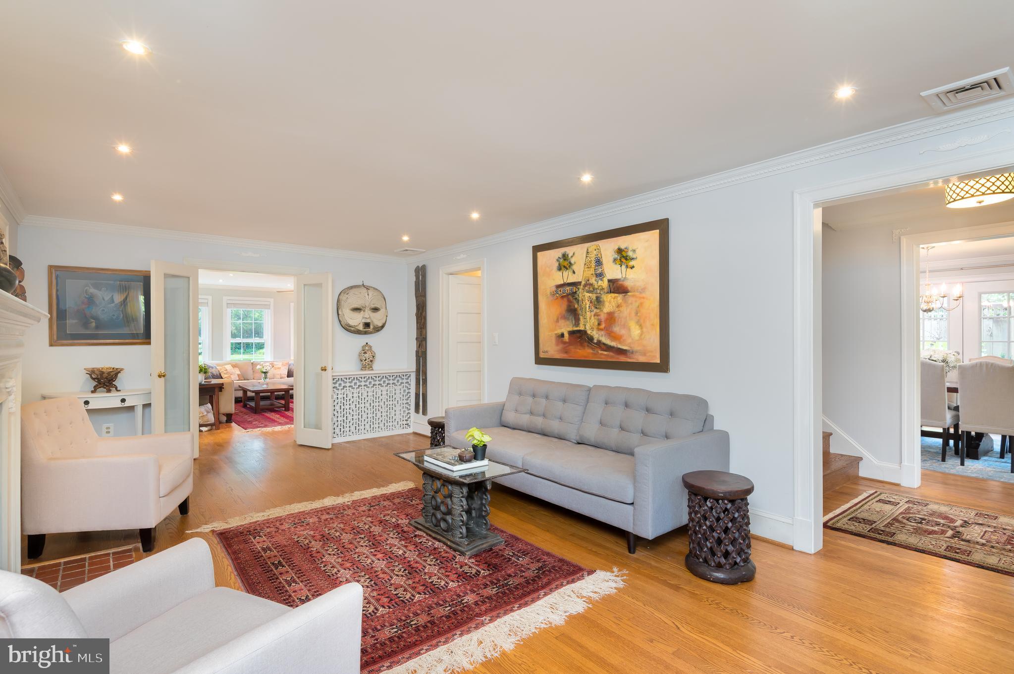 LAWTON MANOR - Residential