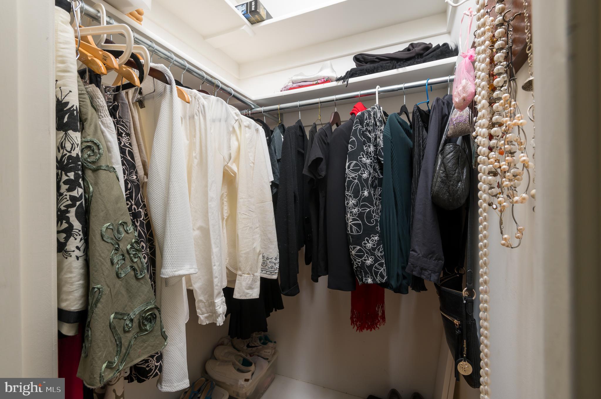 LAWTON MANOR - Residential