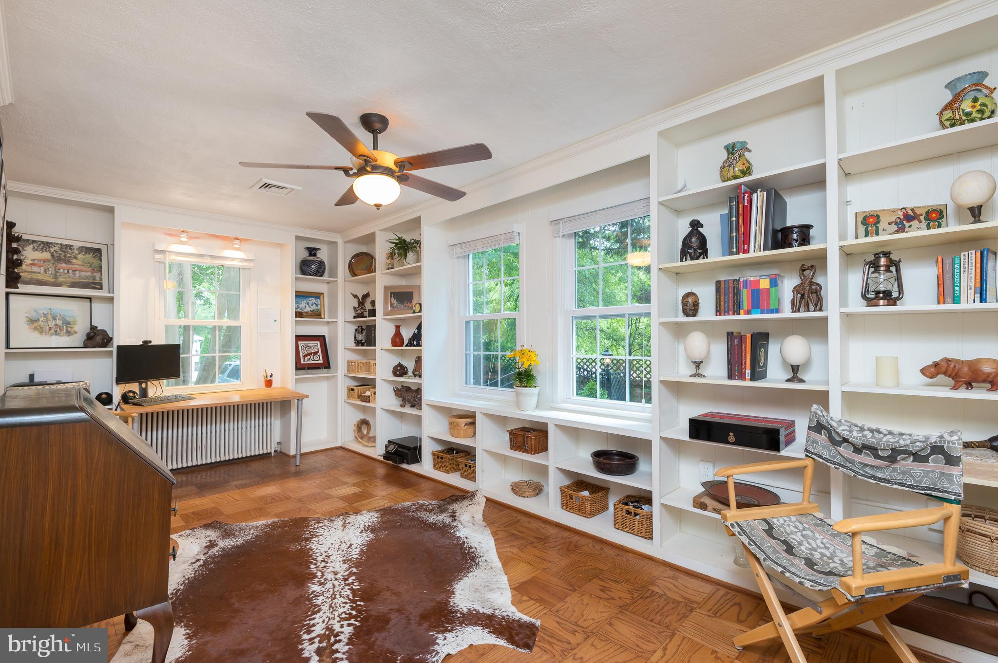 LAWTON MANOR - Residential