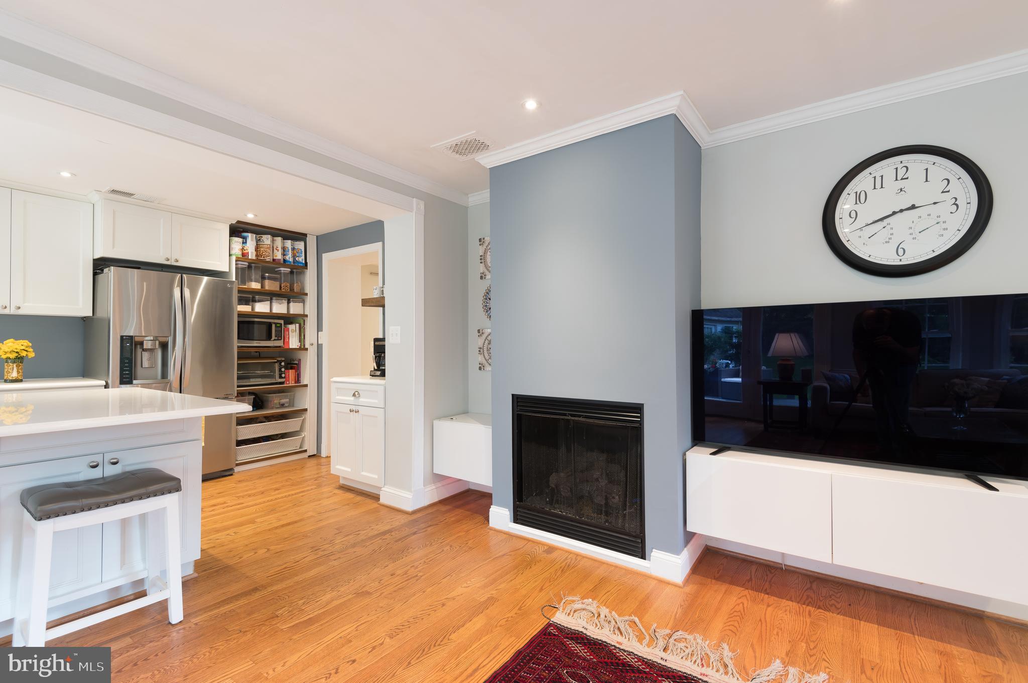 LAWTON MANOR - Residential