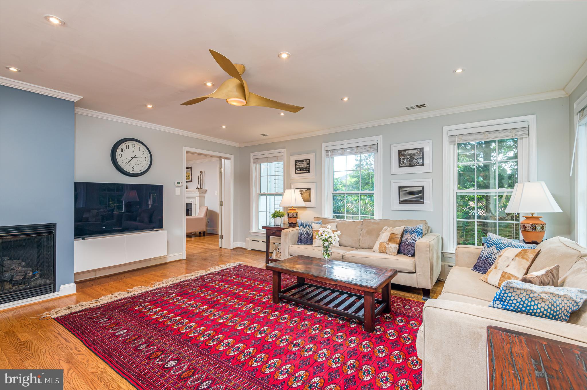 LAWTON MANOR - Residential