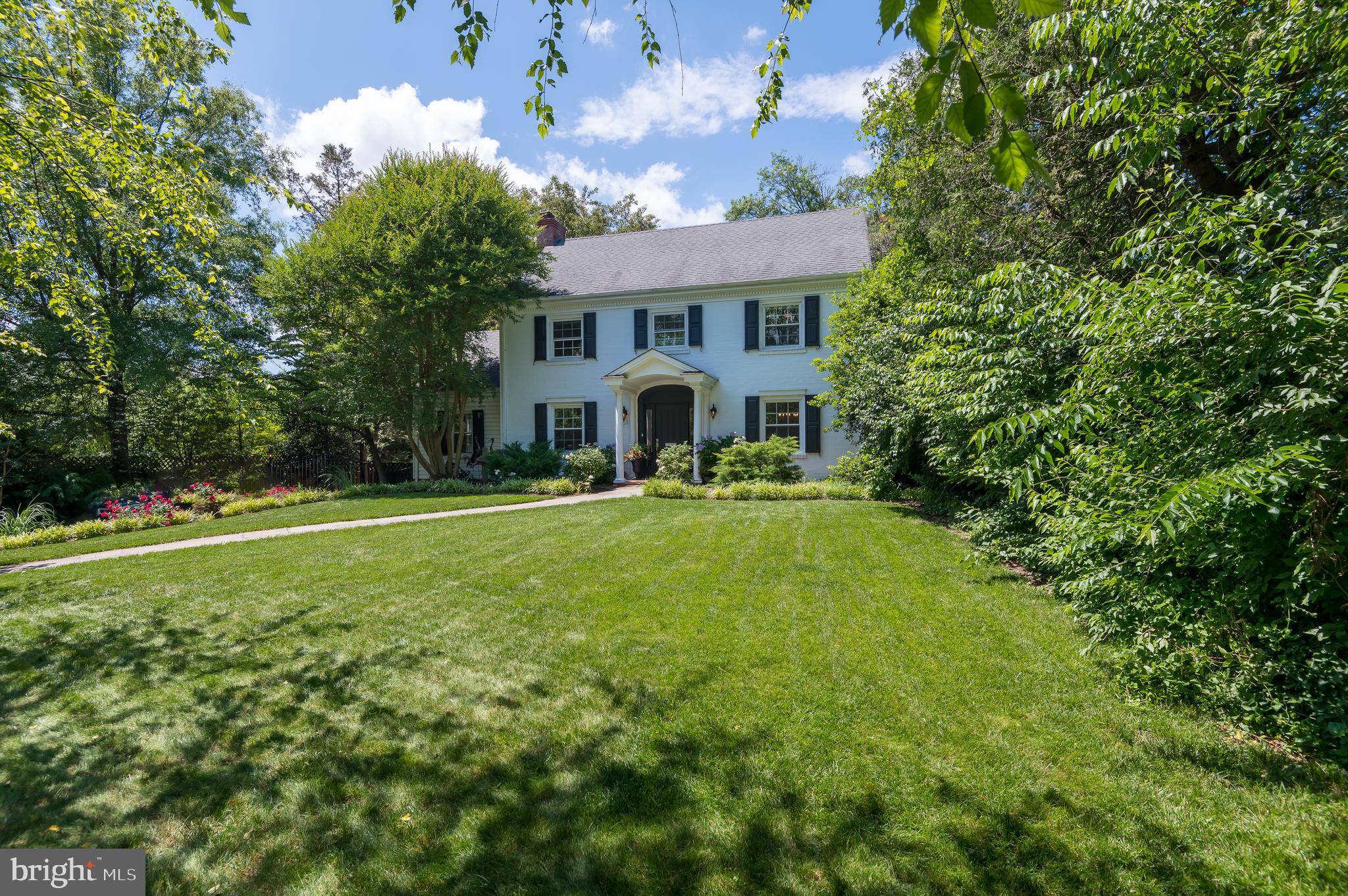 LAWTON MANOR - Residential