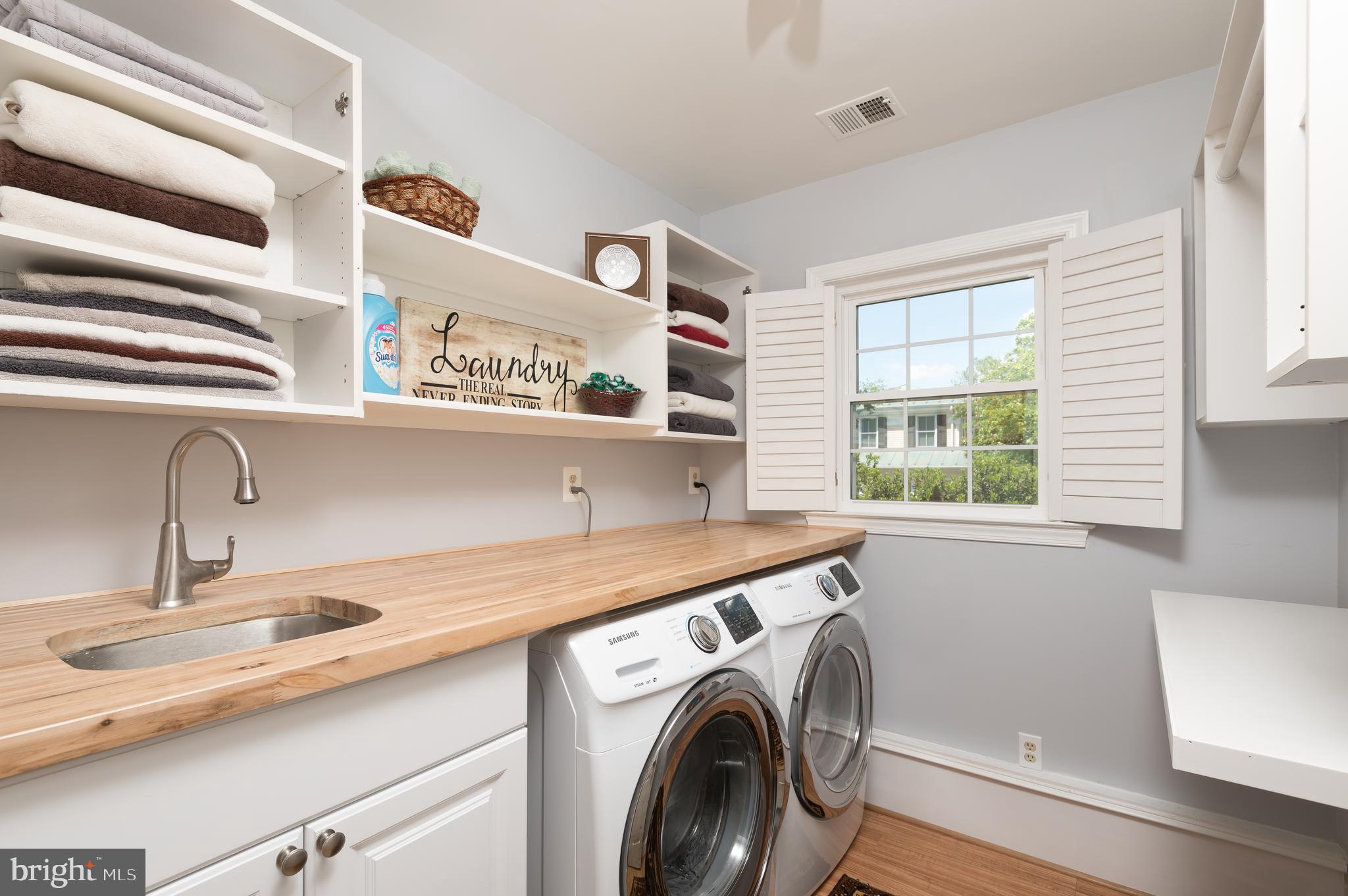 LAWTON MANOR - Residential