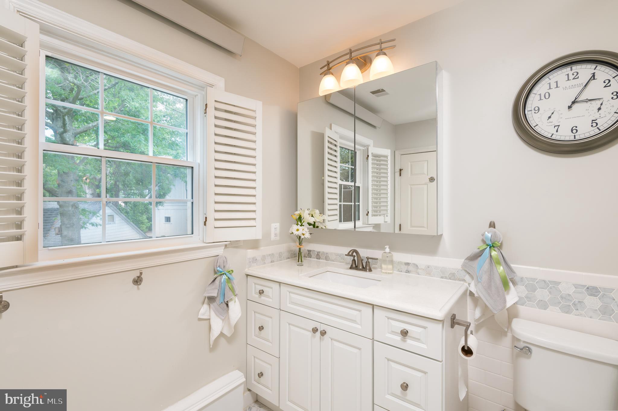 LAWTON MANOR - Residential