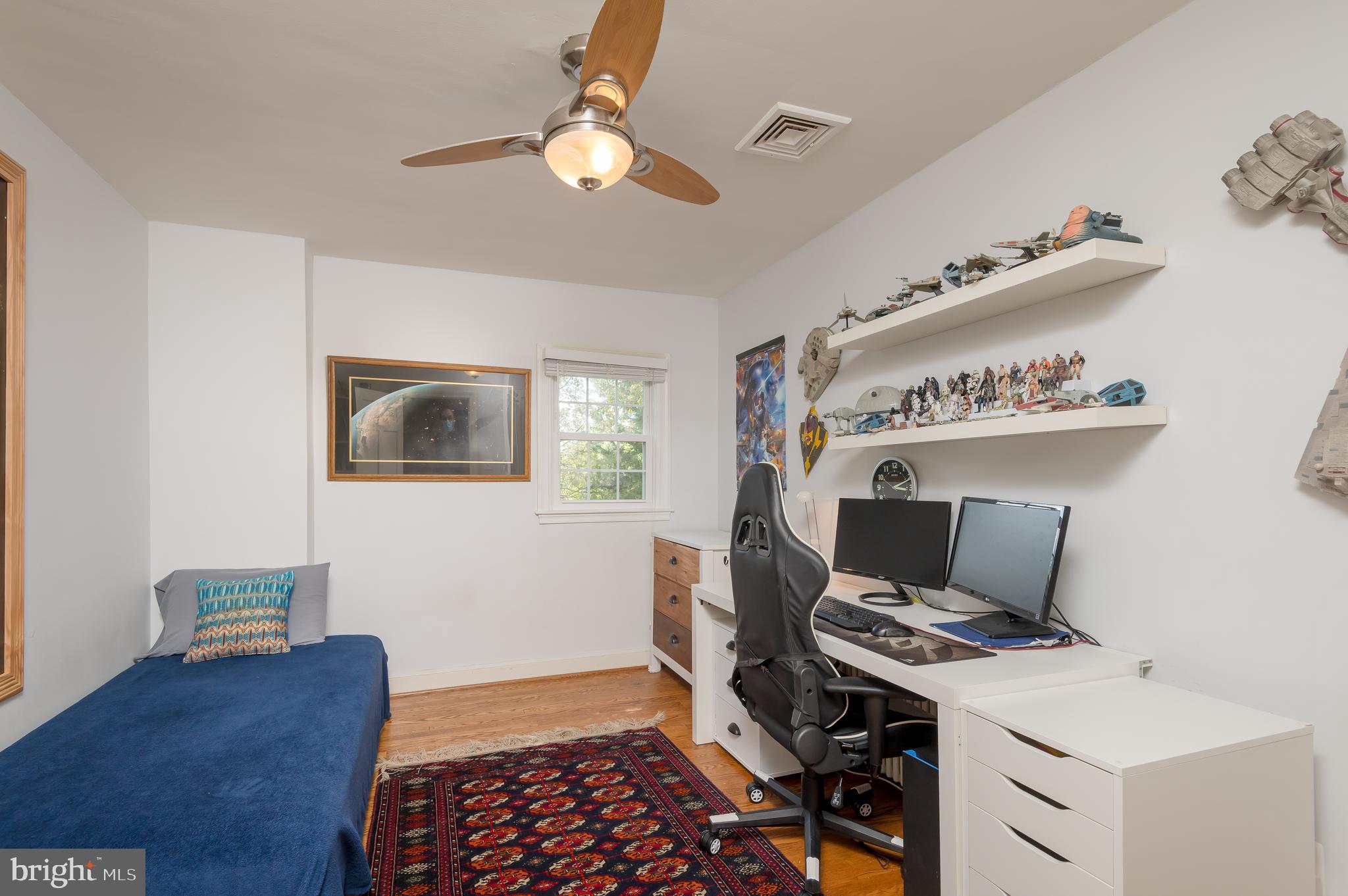 LAWTON MANOR - Residential