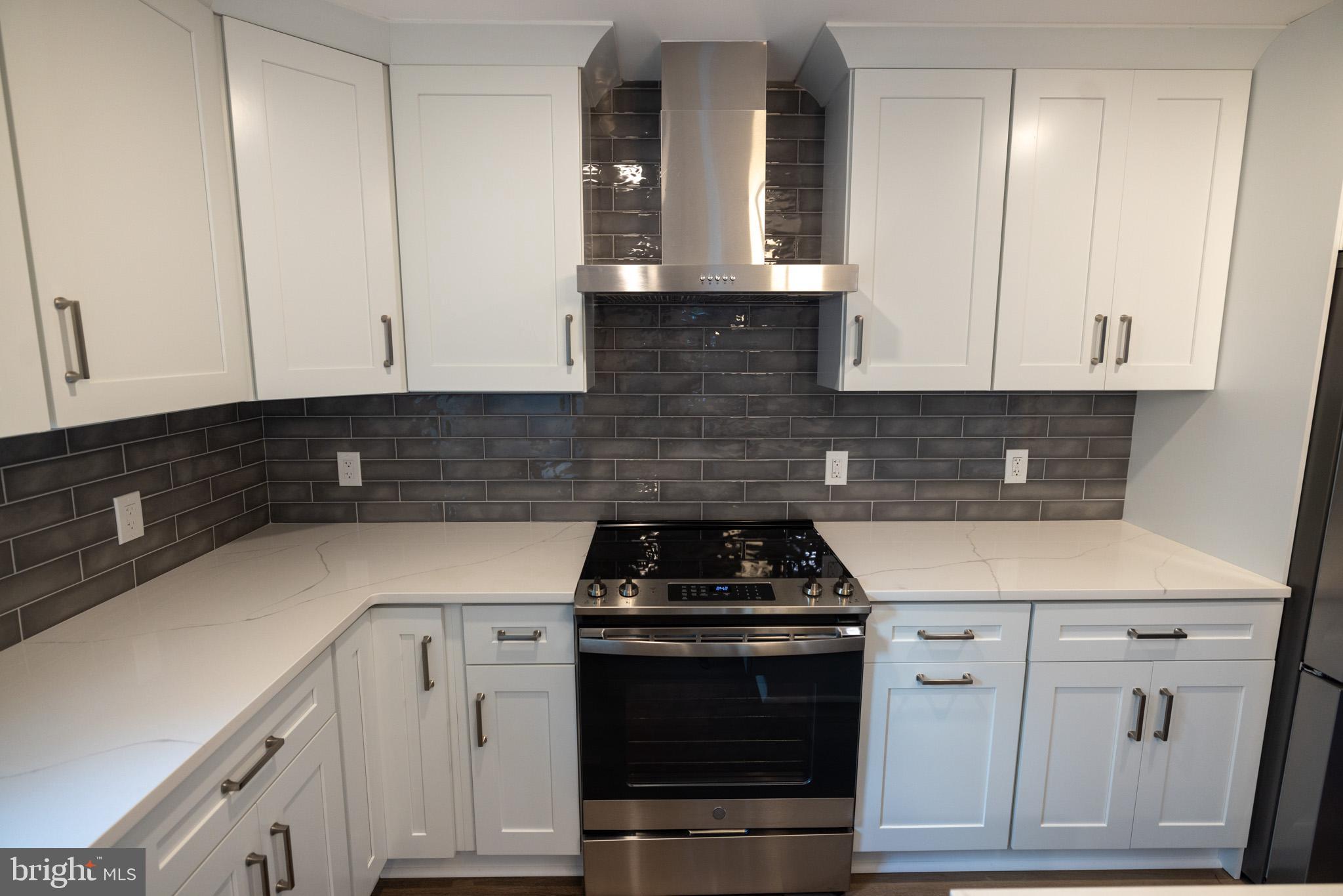 LOWENBACH - Residential