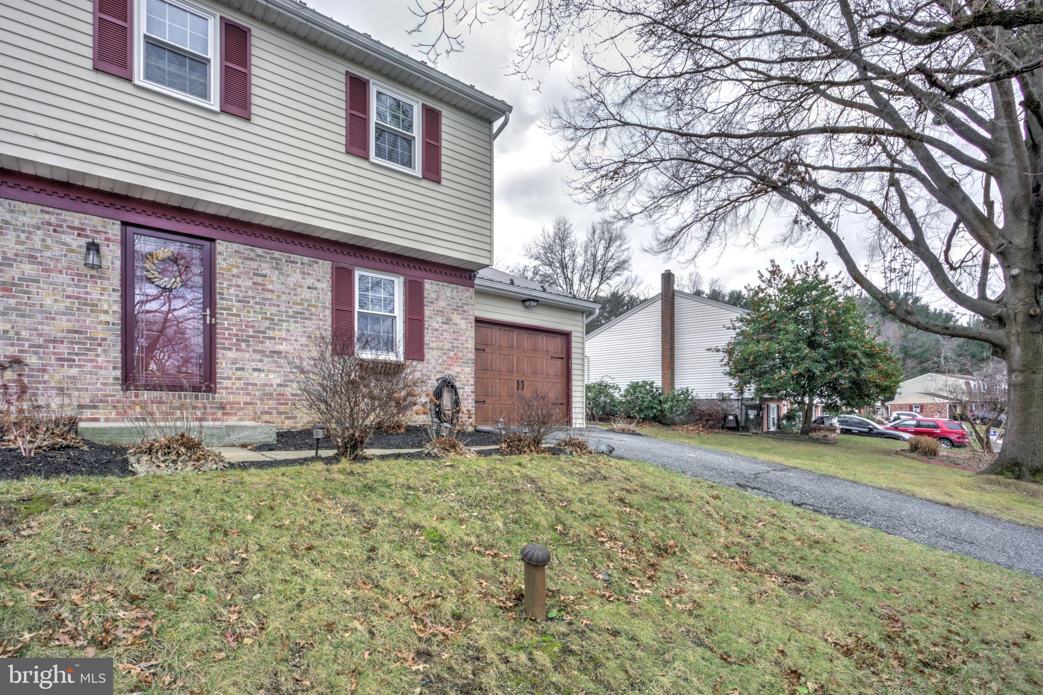 AKRON BOROUGH - Residential