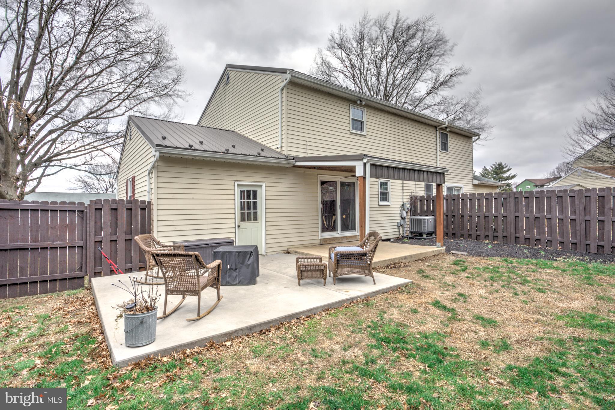 AKRON BOROUGH - Residential