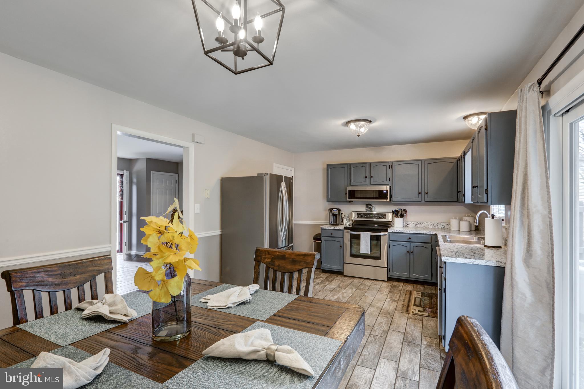 AKRON BOROUGH - Residential