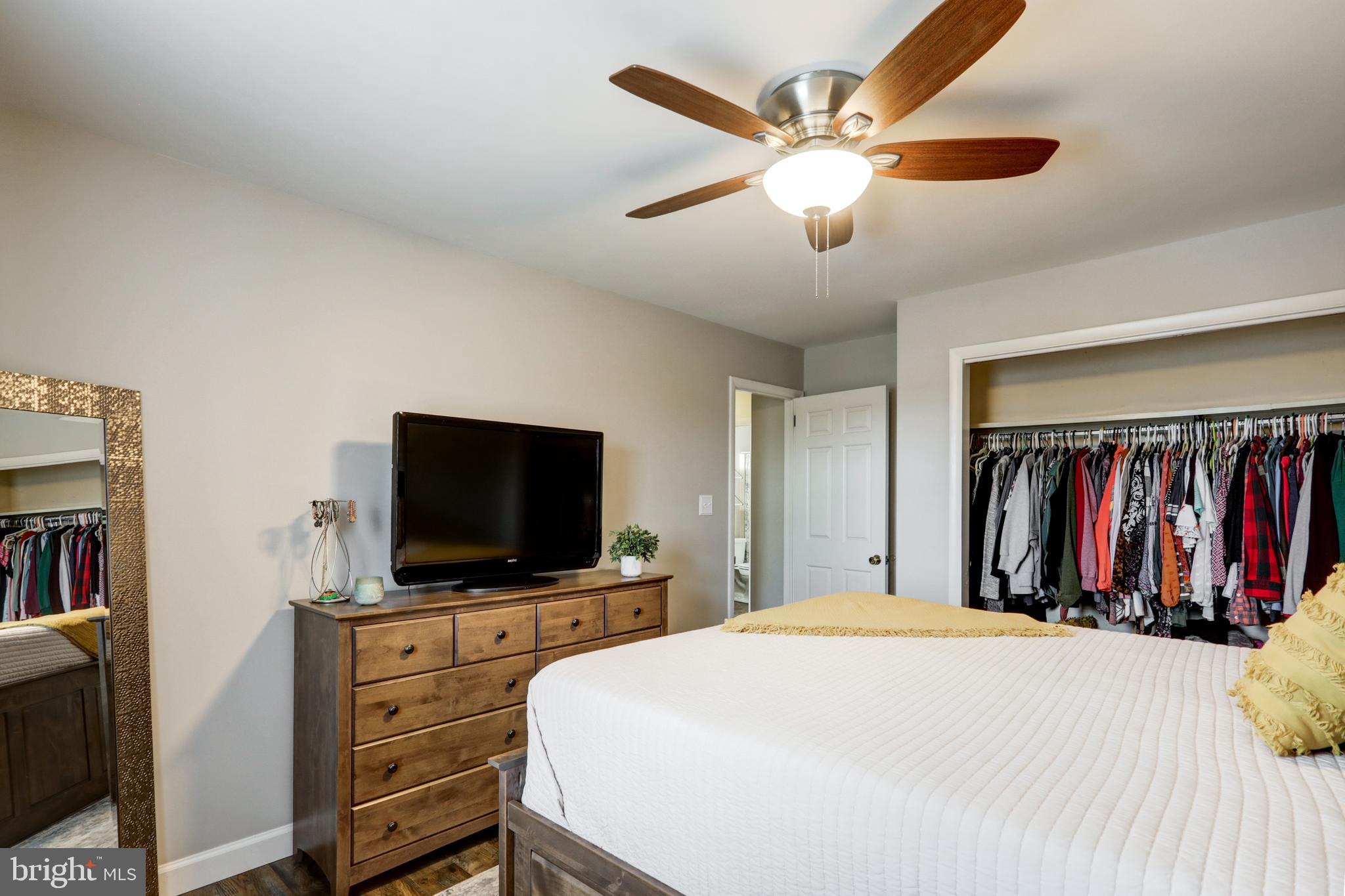 AKRON BOROUGH - Residential