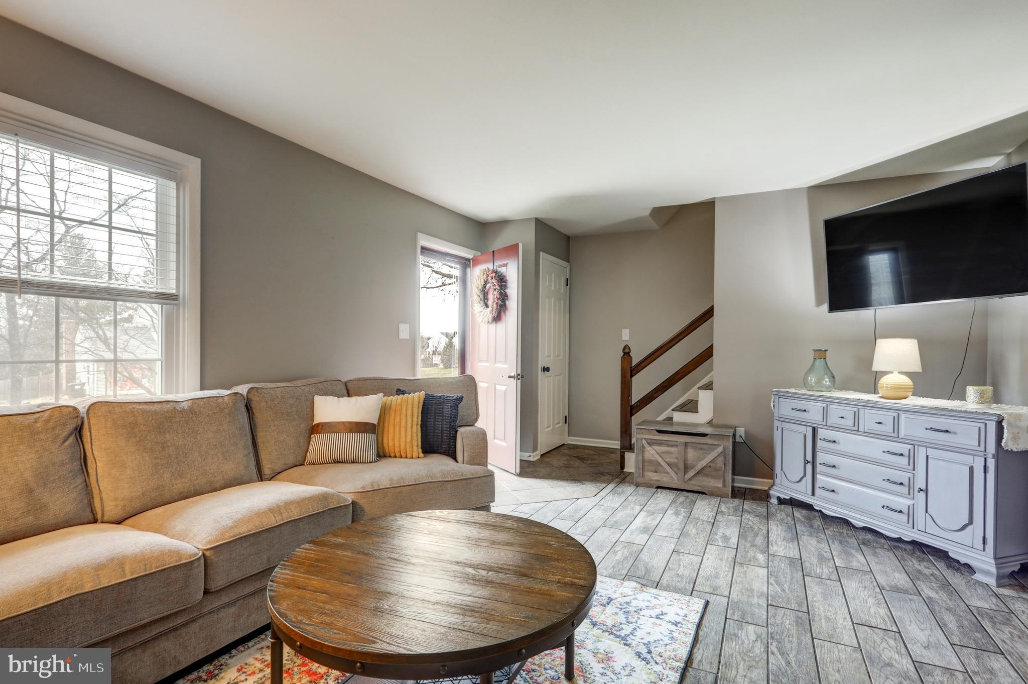 AKRON BOROUGH - Residential