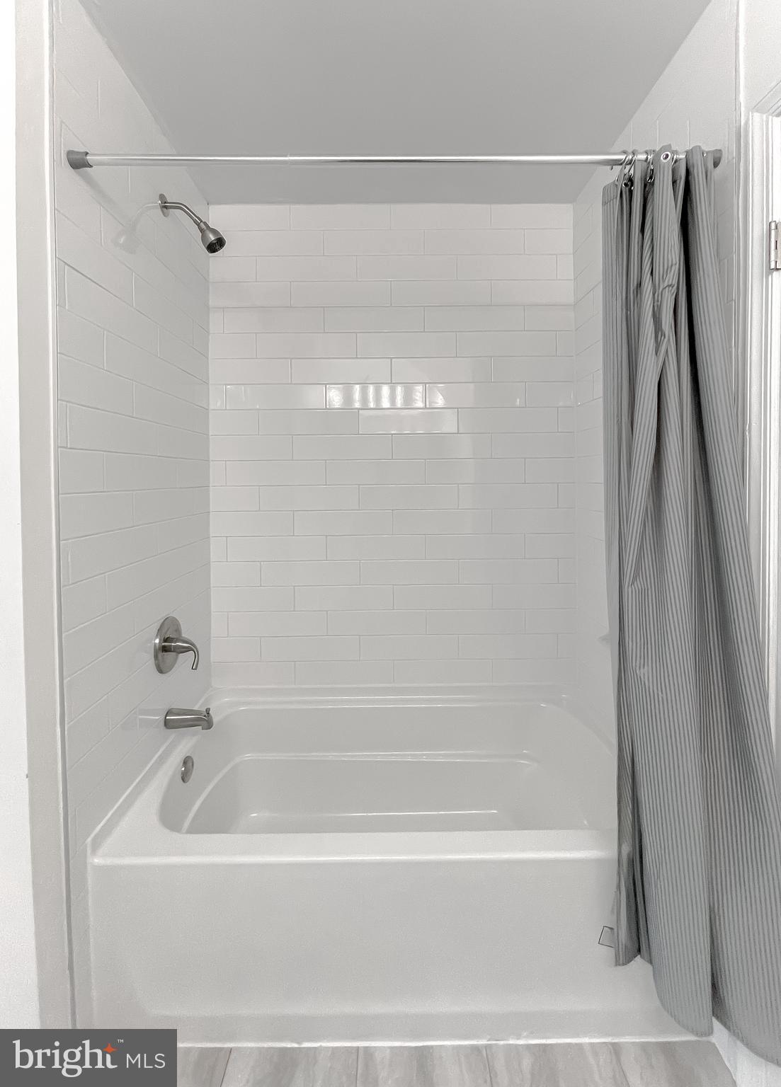 LAUREL BRANCH SUB - Residential