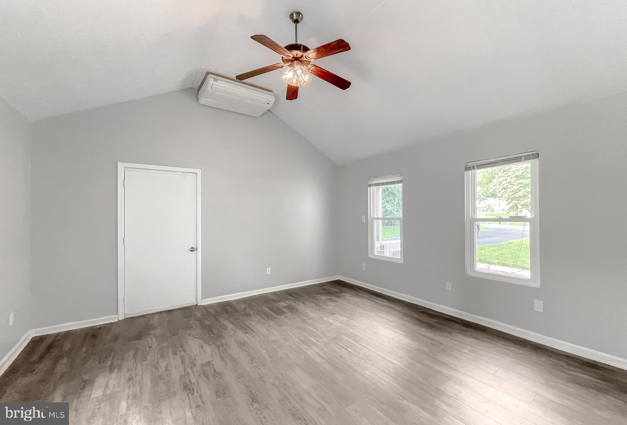 LAUREL BRANCH SUB - Residential