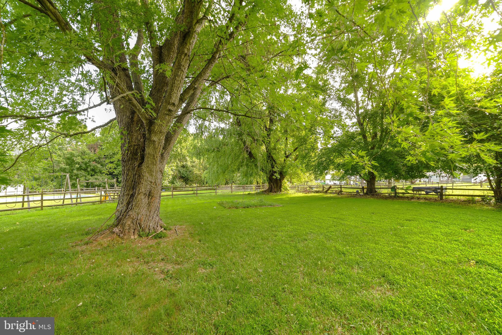 LAUREL BRANCH SUB - Residential