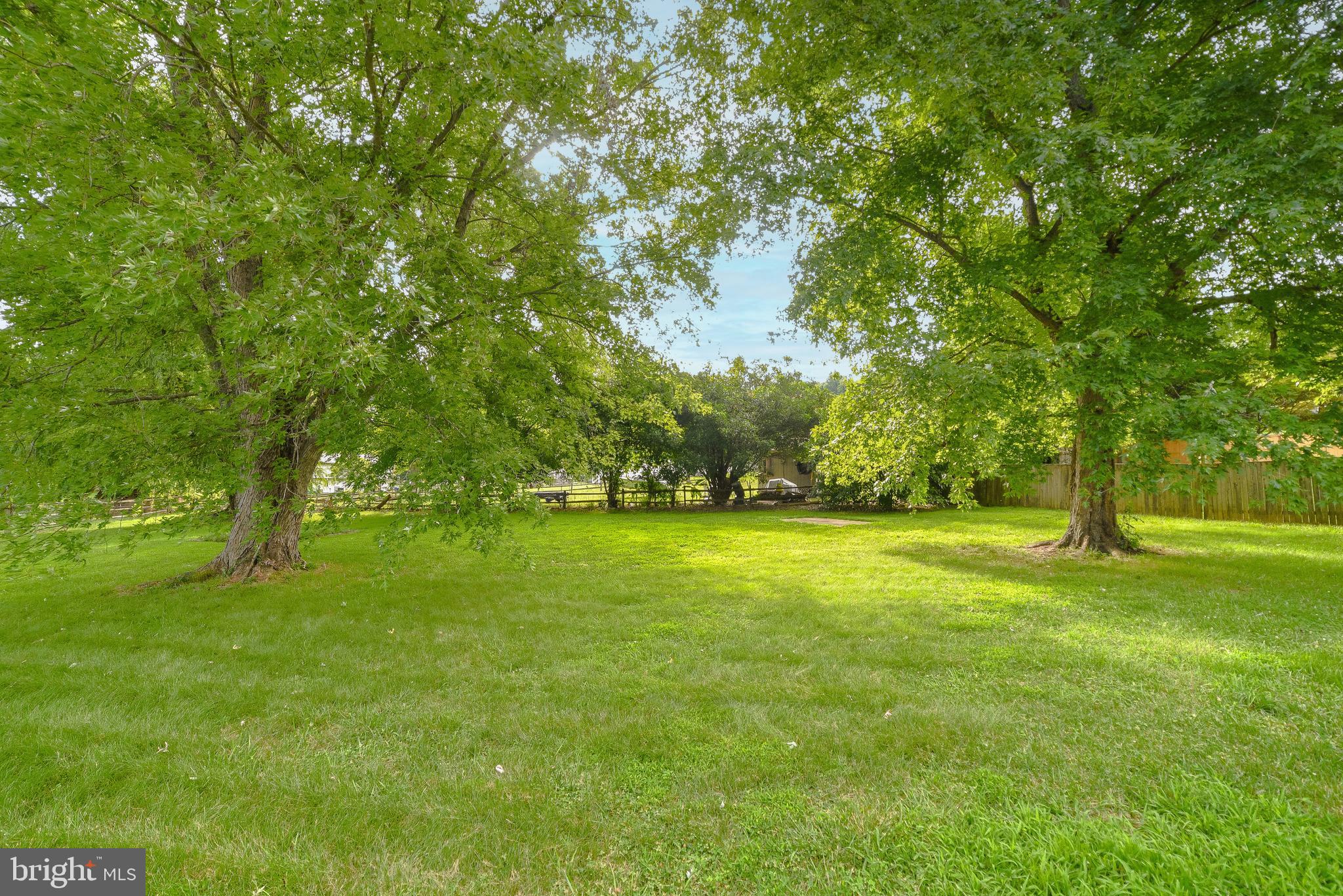 LAUREL BRANCH SUB - Residential