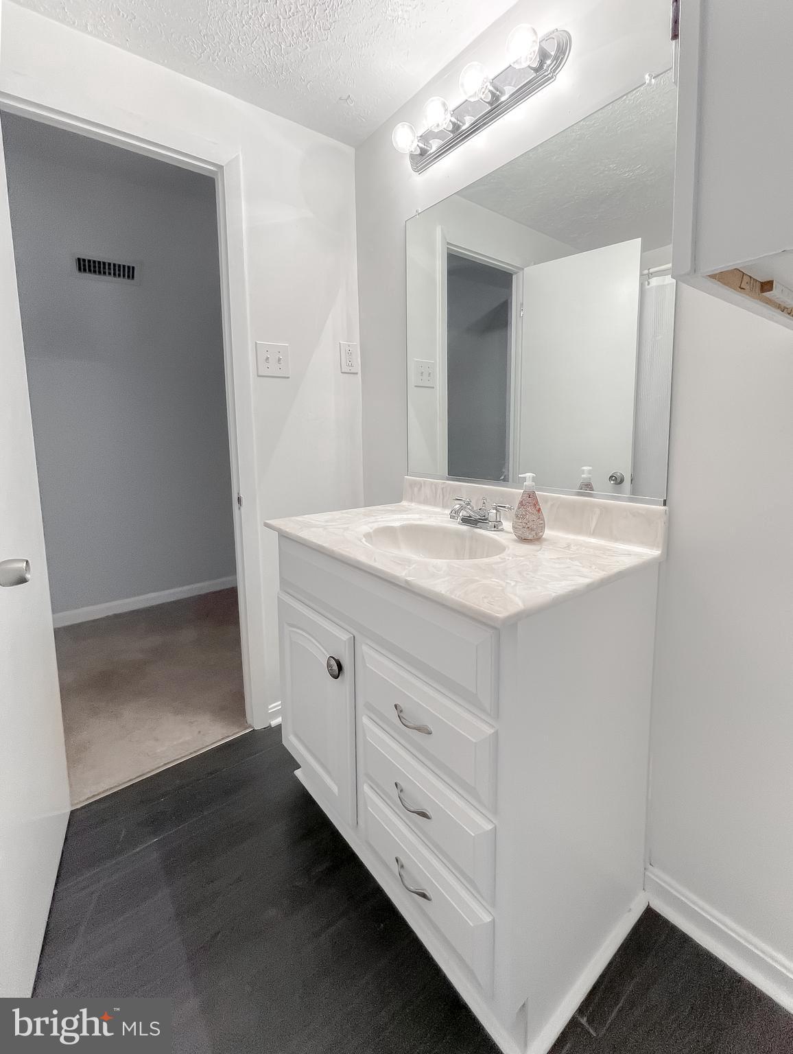 LAUREL BRANCH SUB - Residential