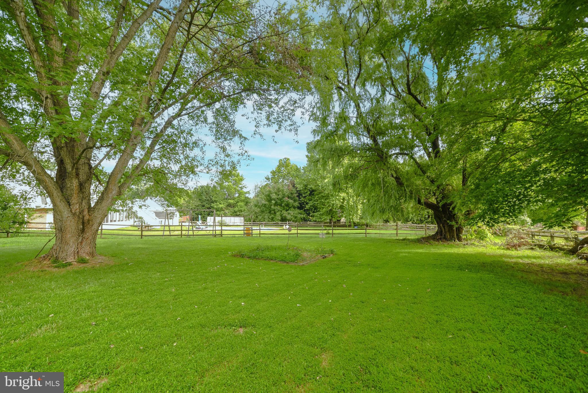 LAUREL BRANCH SUB - Residential