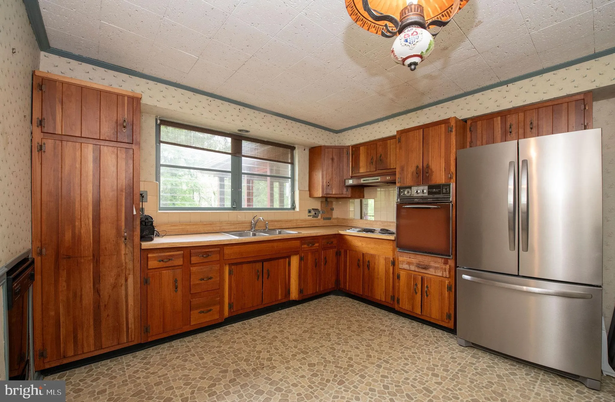 Horsham, Pennsylvania 19044, United States, 6 Bedrooms Bedrooms, ,4 BathroomsBathrooms,Residential,Active,130005