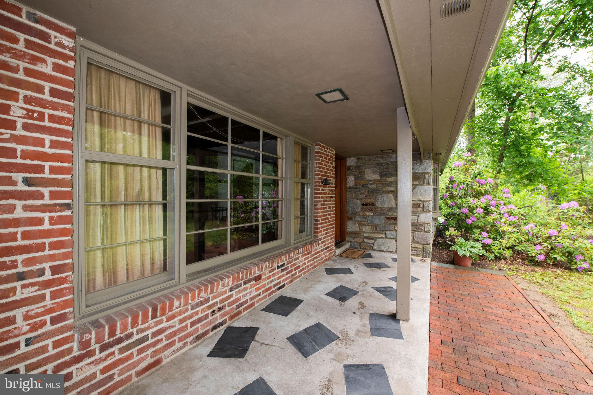 927 HERMAN ROAD