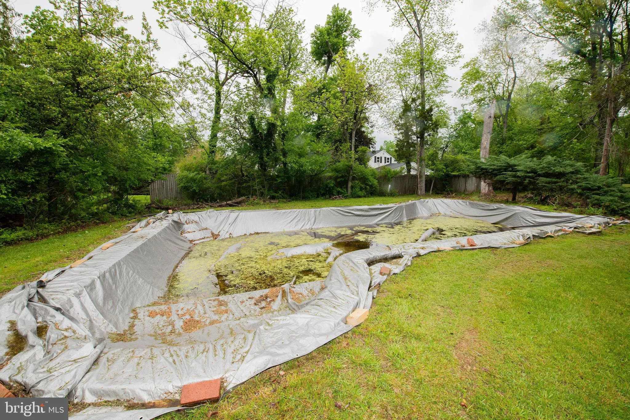 Horsham, Pennsylvania 19044, United States, 6 Bedrooms Bedrooms, ,4 BathroomsBathrooms,Residential,Active,130005