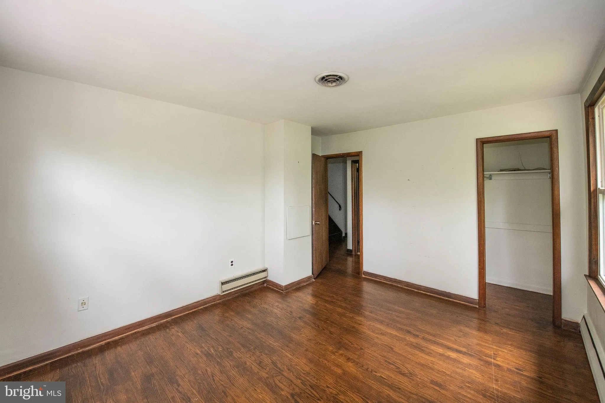 Horsham, Pennsylvania 19044, United States, 6 Bedrooms Bedrooms, ,4 BathroomsBathrooms,Residential,Active,130005