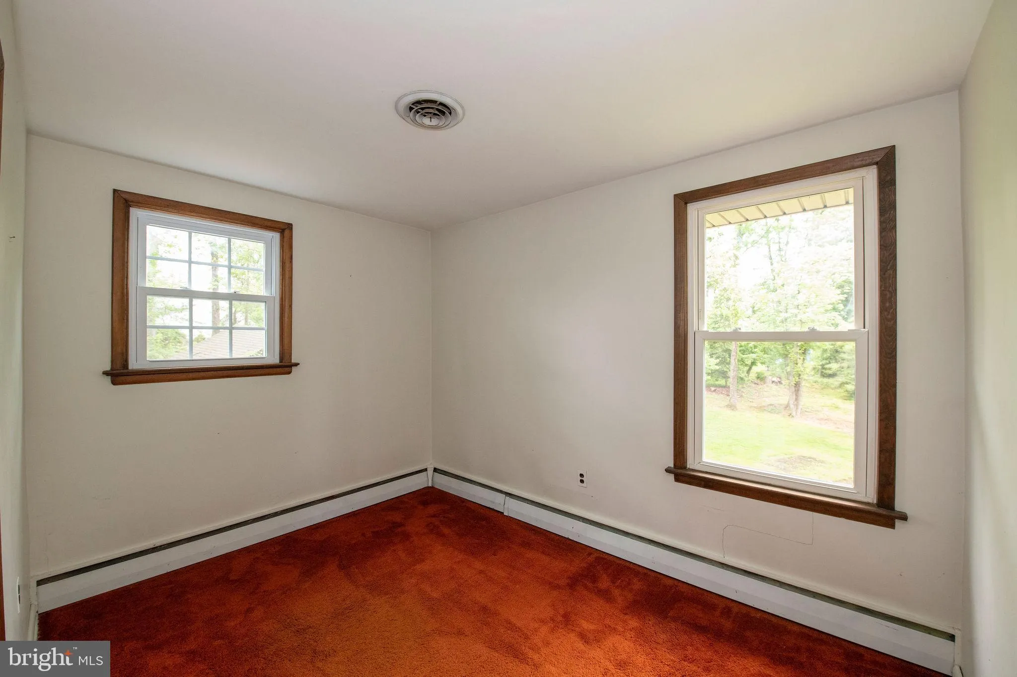 Horsham, Pennsylvania 19044, United States, 6 Bedrooms Bedrooms, ,4 BathroomsBathrooms,Residential,Active,130005