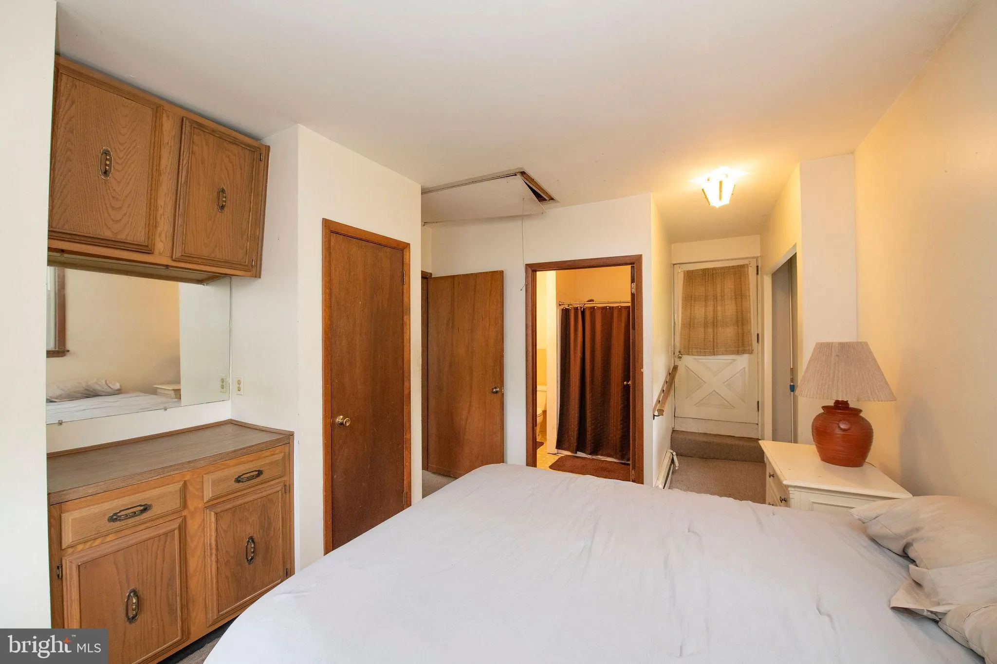 Horsham, Pennsylvania 19044, United States, 6 Bedrooms Bedrooms, ,4 BathroomsBathrooms,Residential,Active,130005