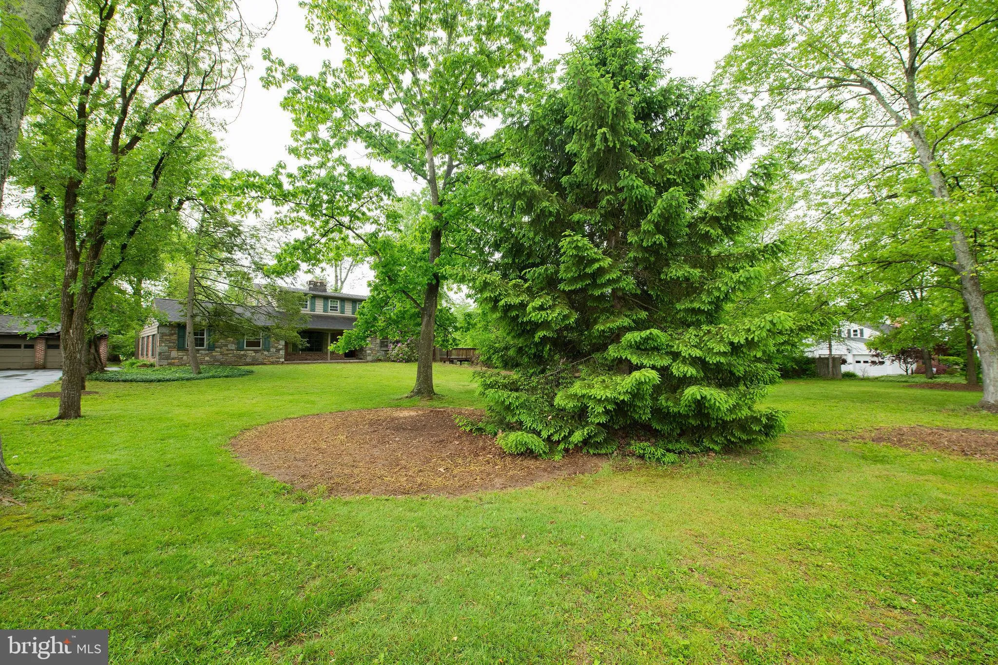 Horsham, Pennsylvania 19044, United States, 6 Bedrooms Bedrooms, ,4 BathroomsBathrooms,Residential,Active,130005