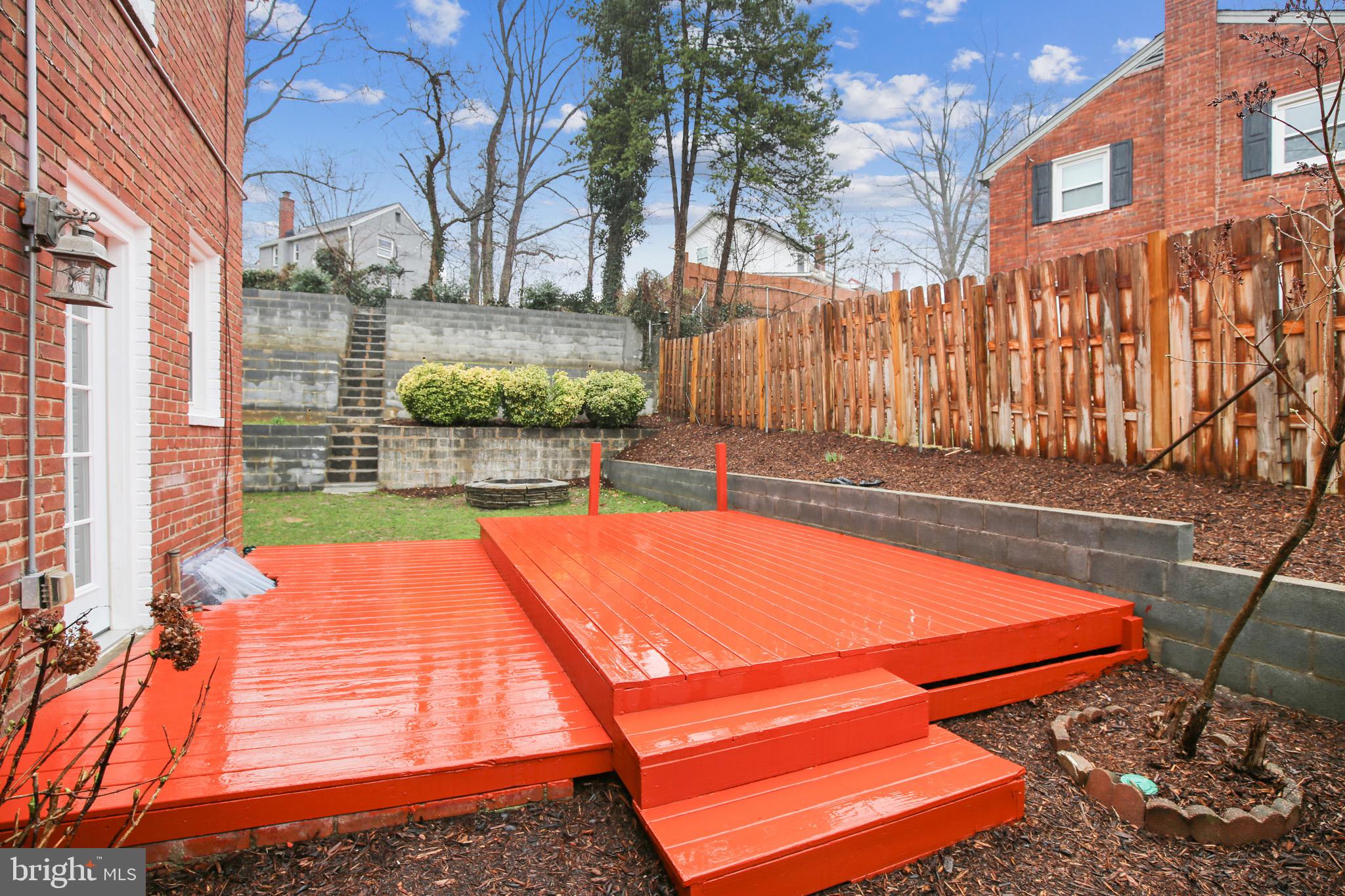 COLUMBIA FOREST - Residential