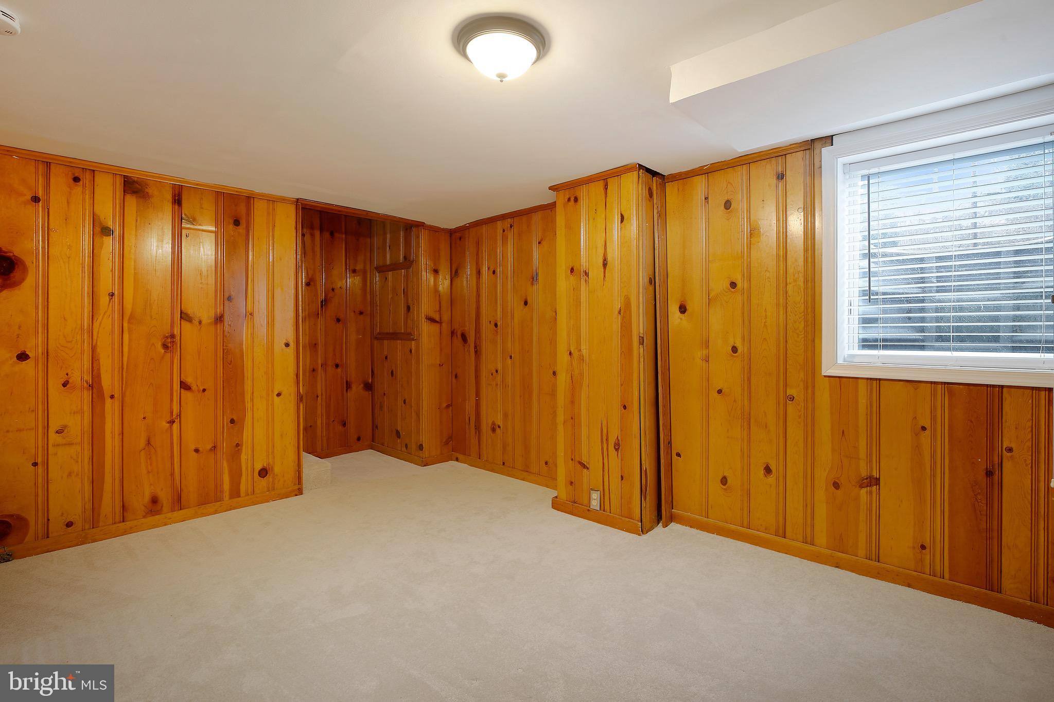 COLUMBIA FOREST - Residential