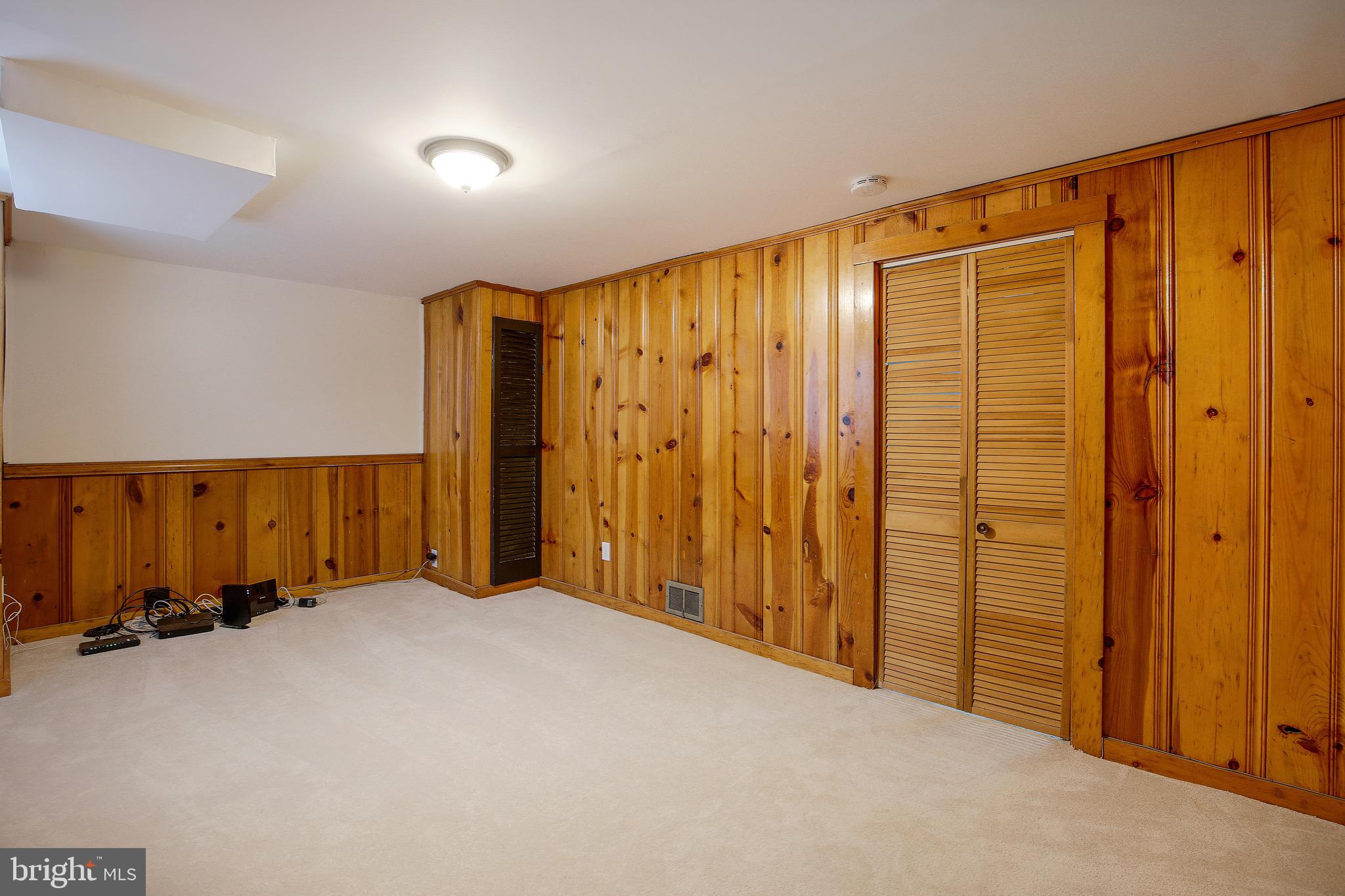 COLUMBIA FOREST - Residential