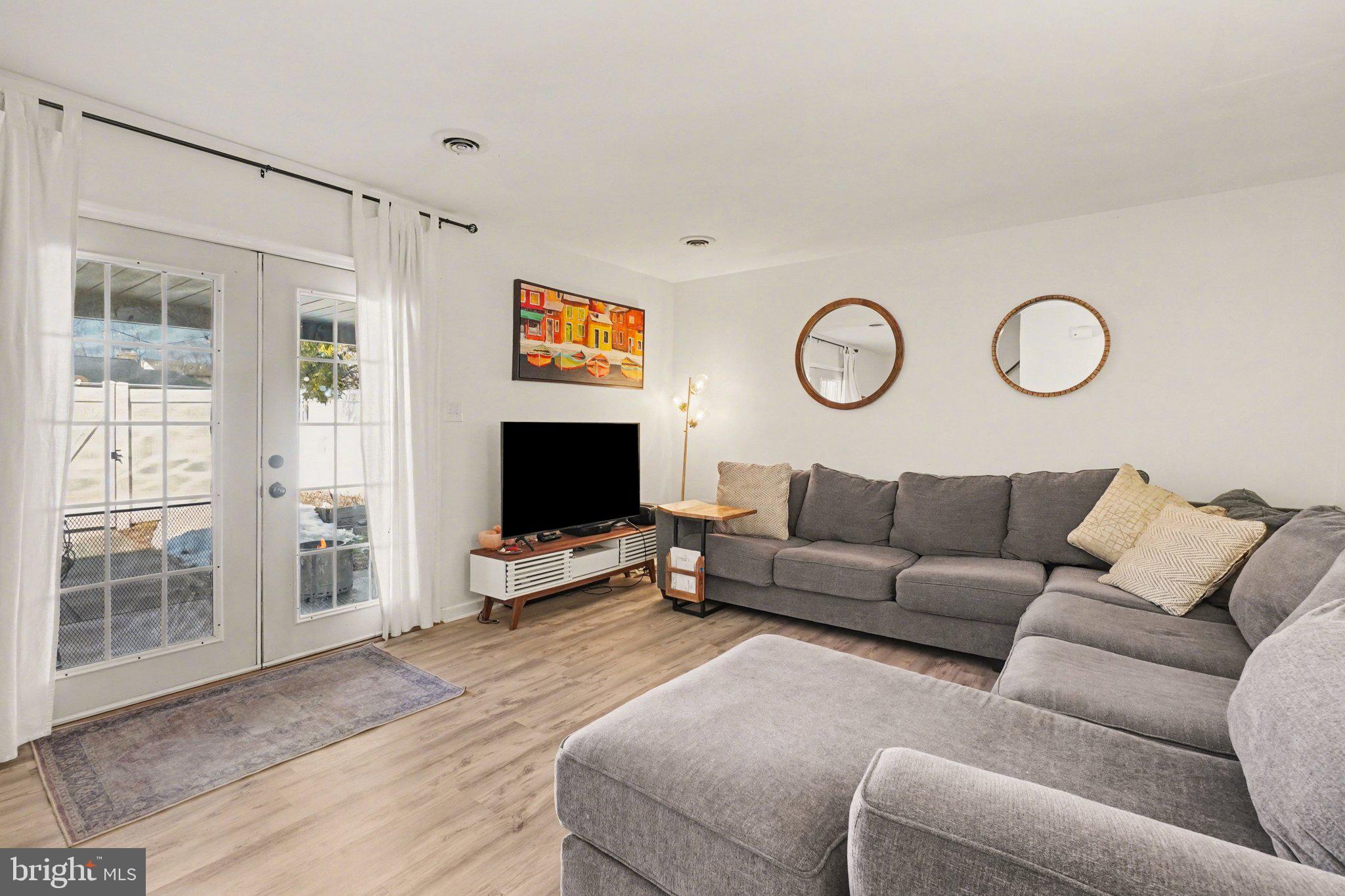 SALEM PARK - Residential