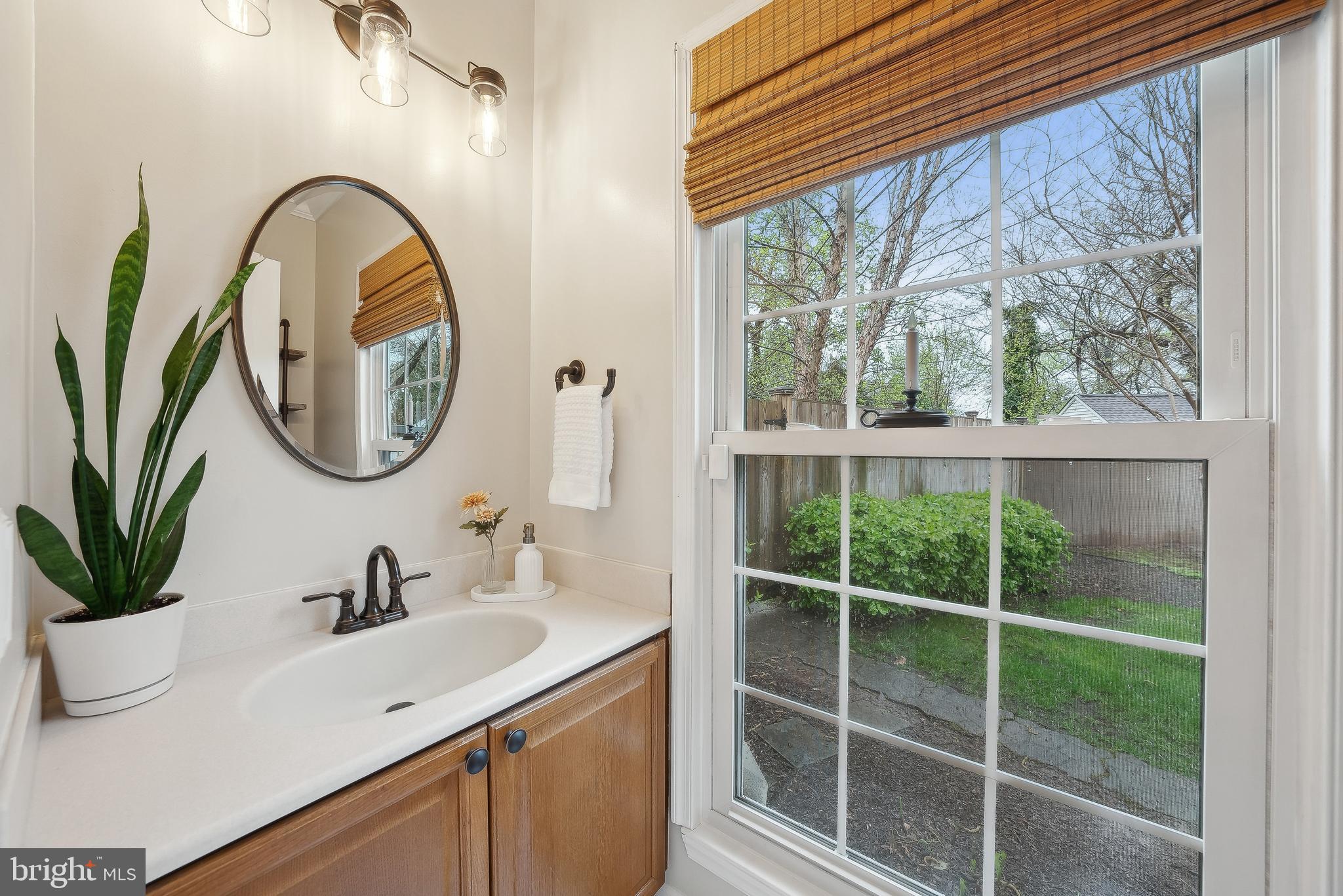 OAKENSHAW - Residential