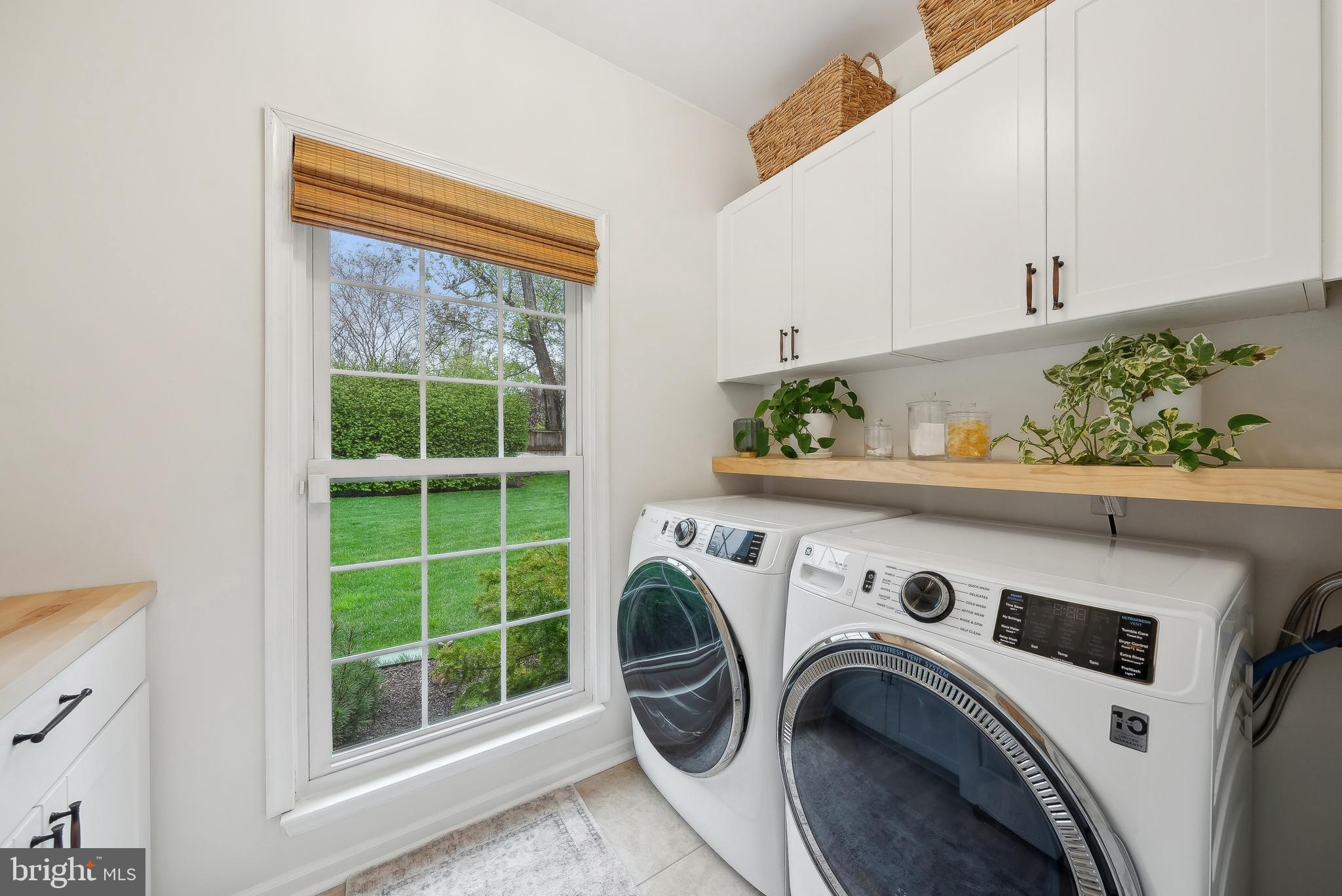 OAKENSHAW - Residential