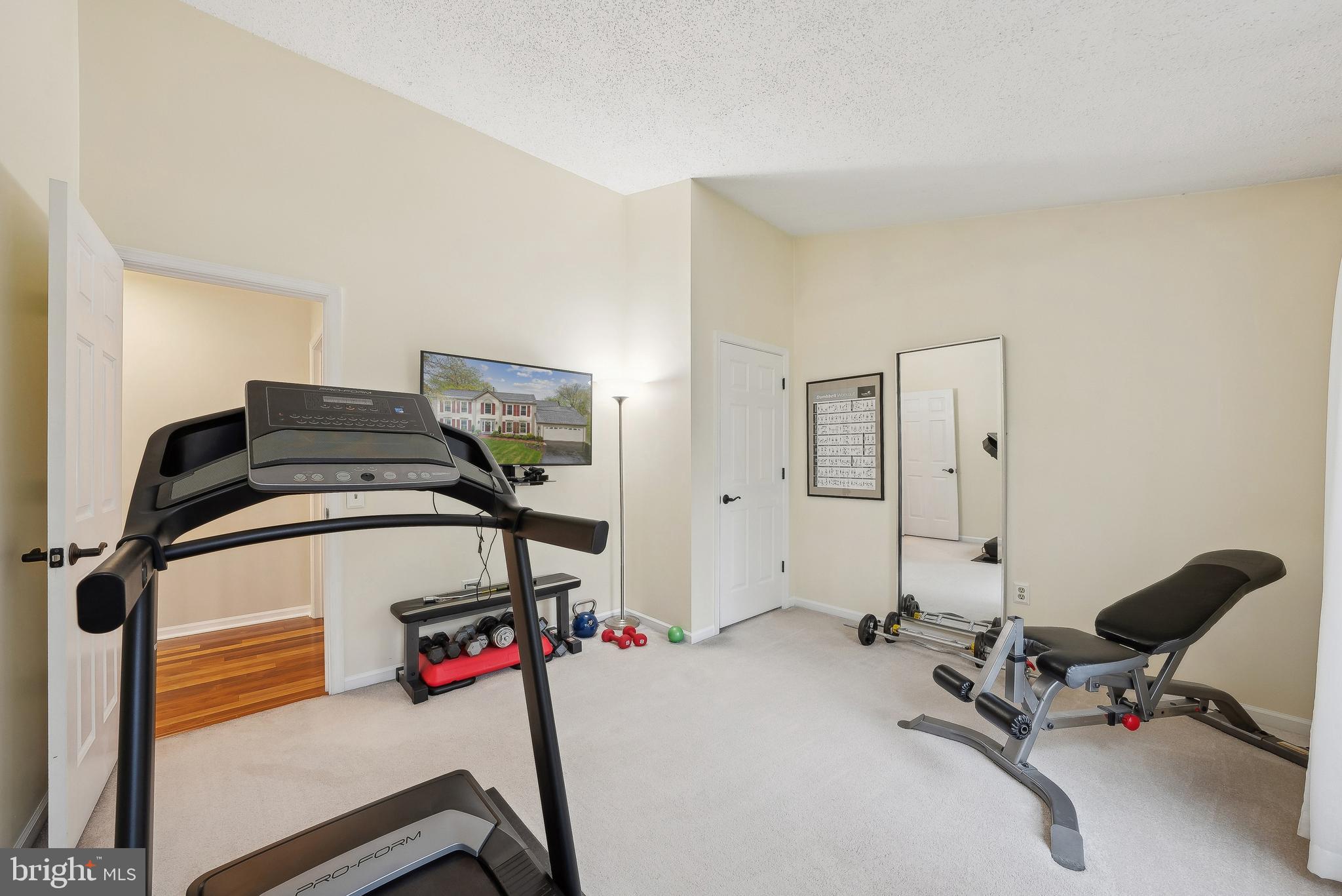 OAKENSHAW - Residential