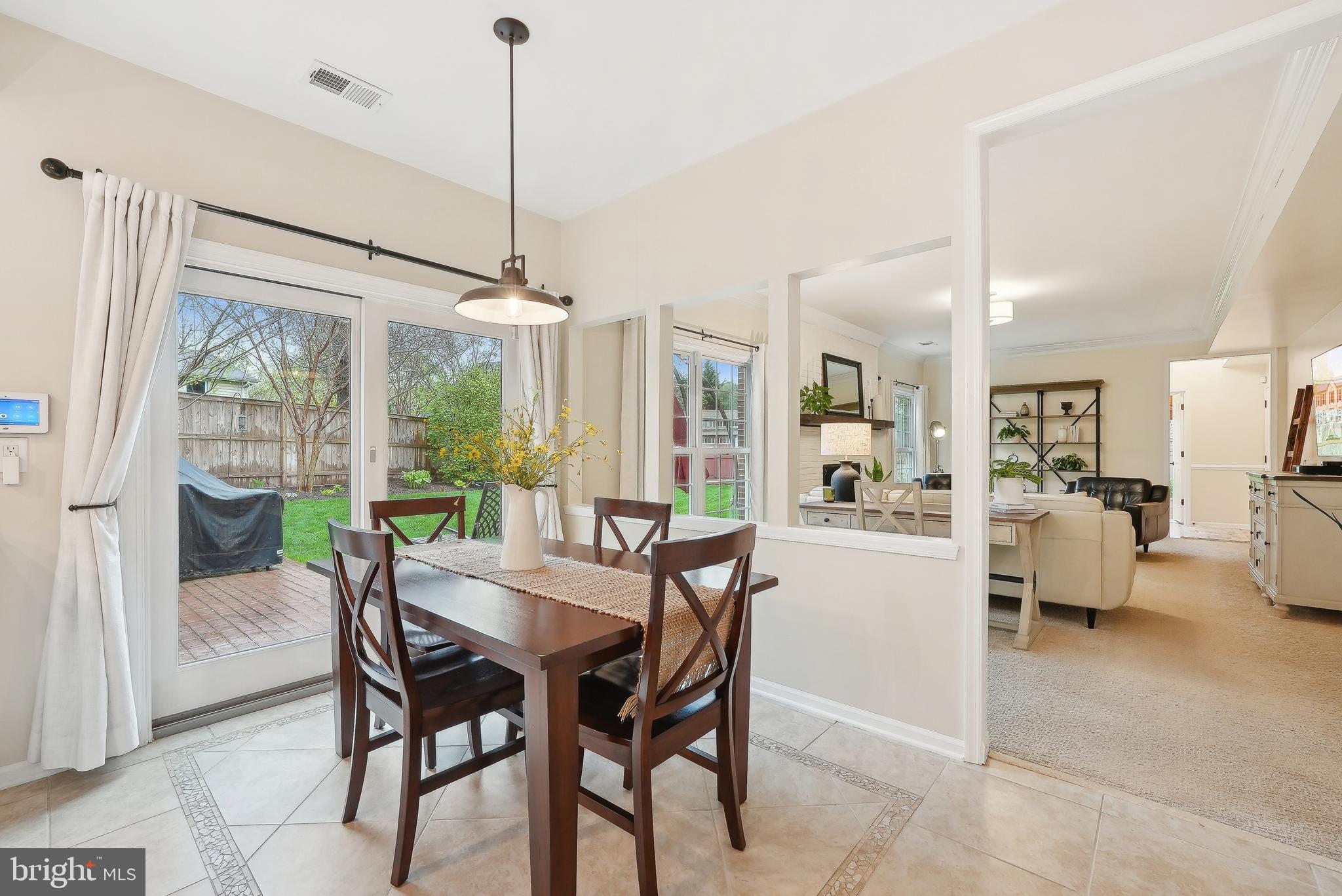 OAKENSHAW - Residential