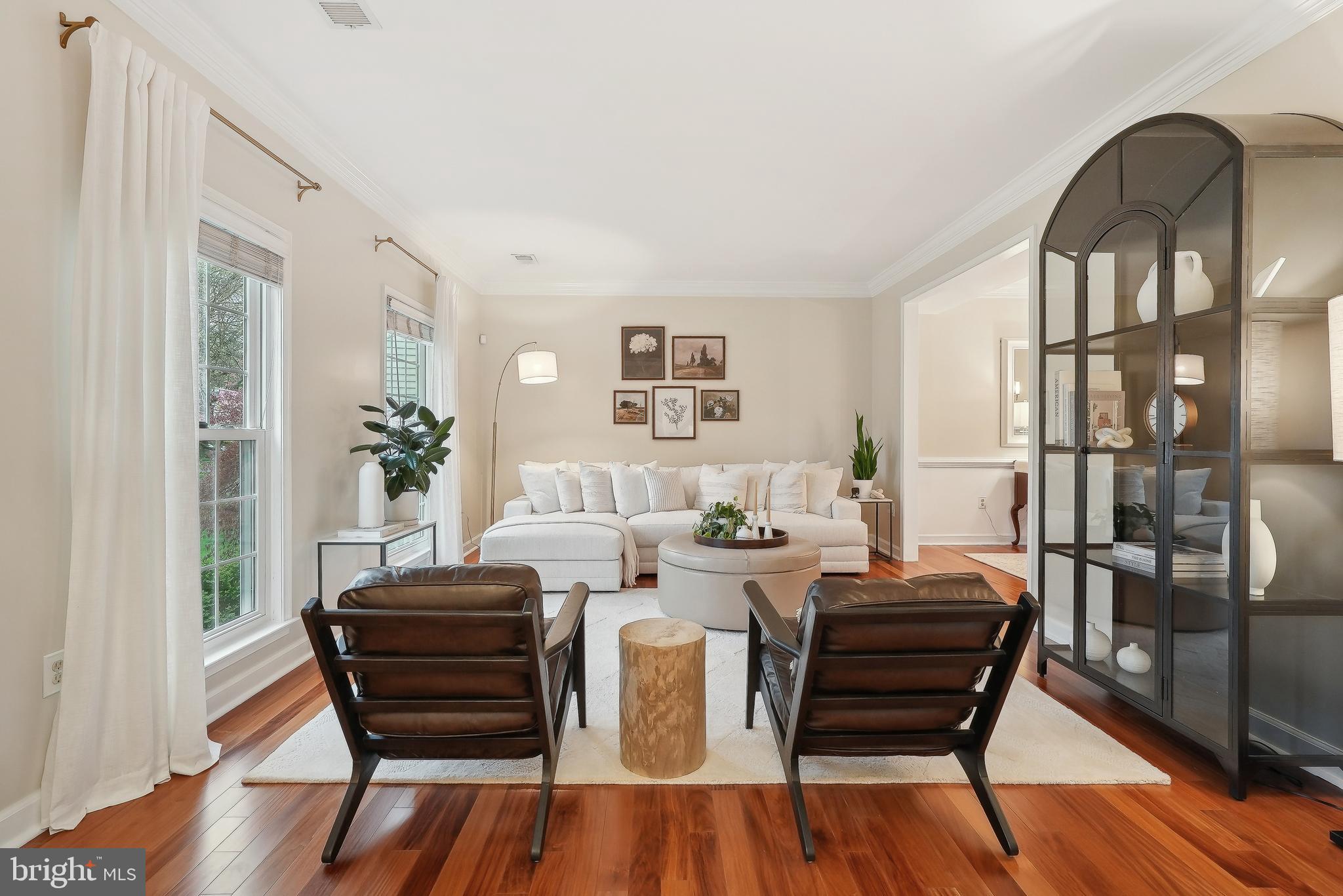 OAKENSHAW - Residential