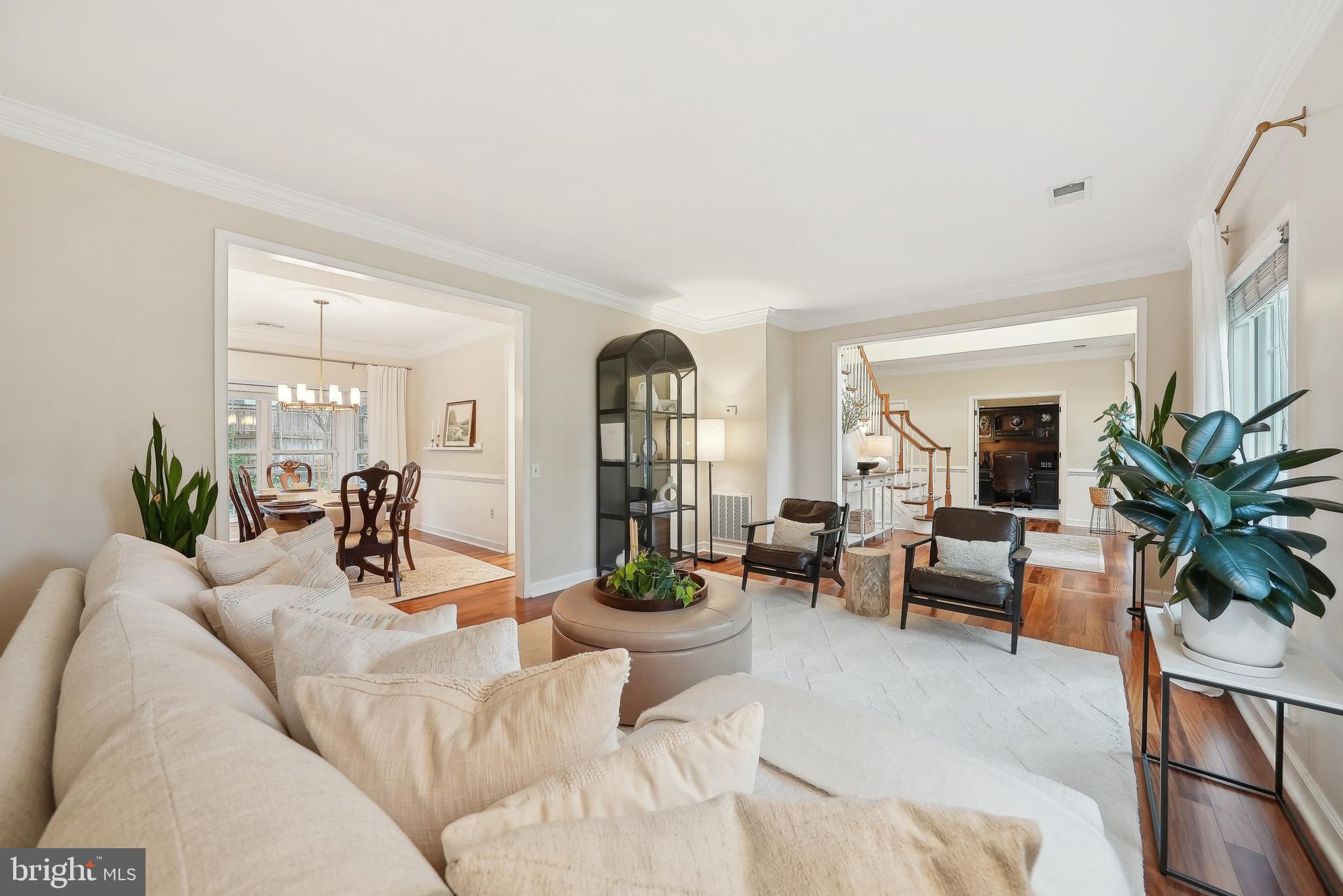 OAKENSHAW - Residential